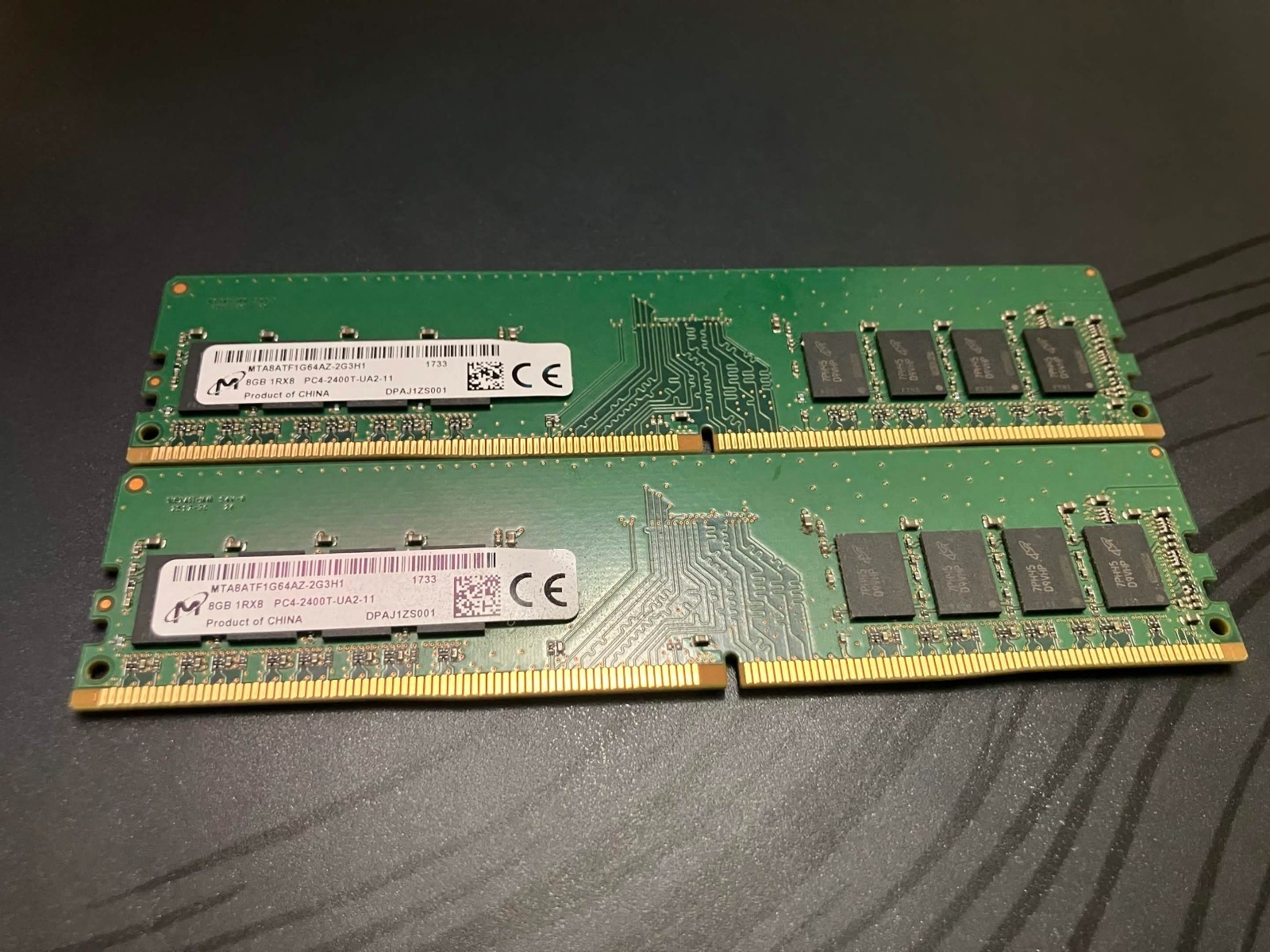 Micron 16GB 2x8GB DDR4 2400 Dual Kit Desktop RAM MTA8ATF1G64AZ-2G3H1