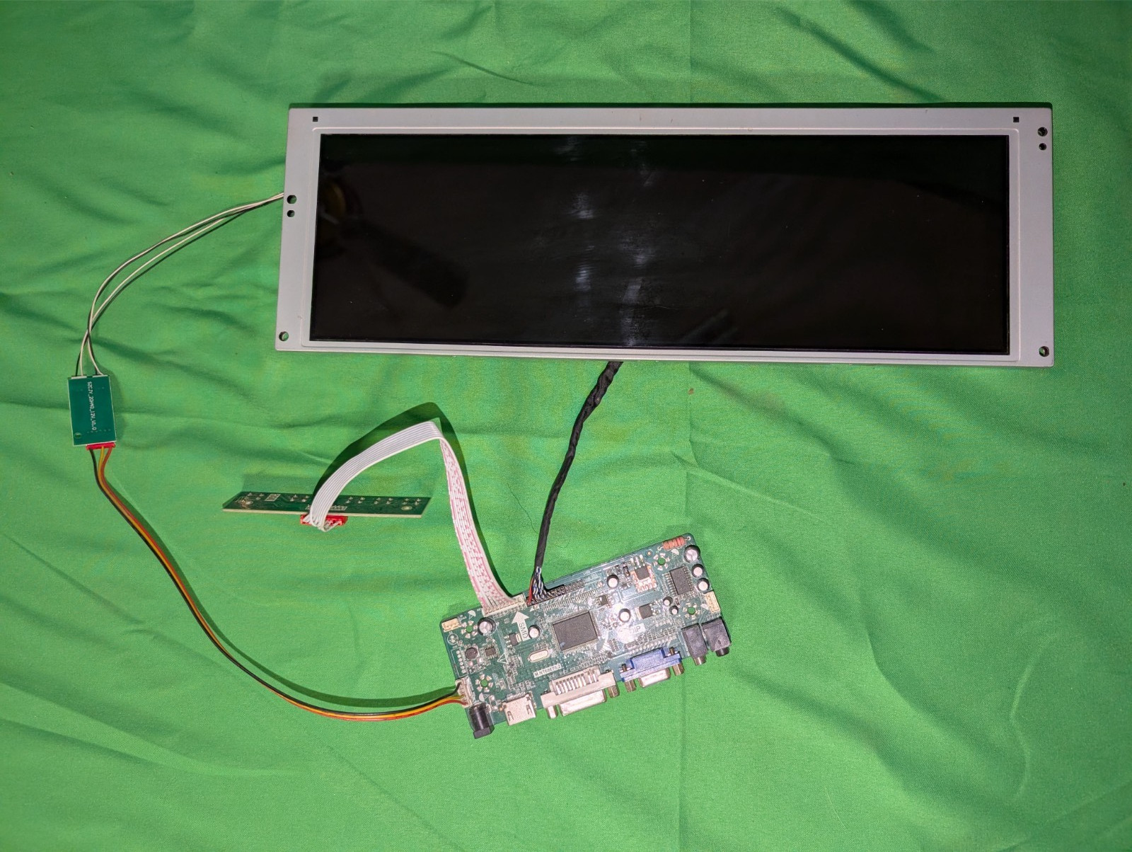 VSDISPLAY 14.9" 1280x390 LCD Screen LTA149B780F with HD-MI DVI VGA Audio Cont...