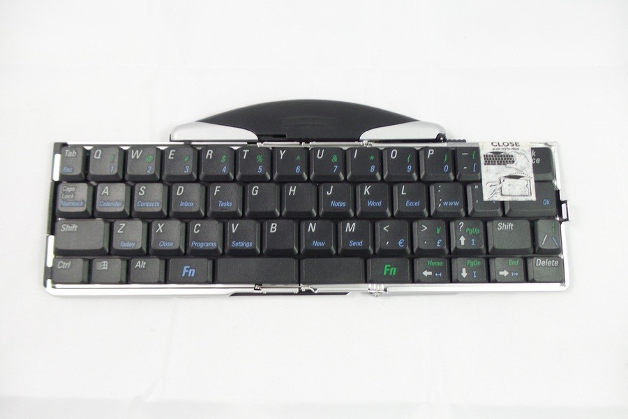 Fellowes Stowaway XT Portable Keyboard for select iPAQ PDAs (90189)