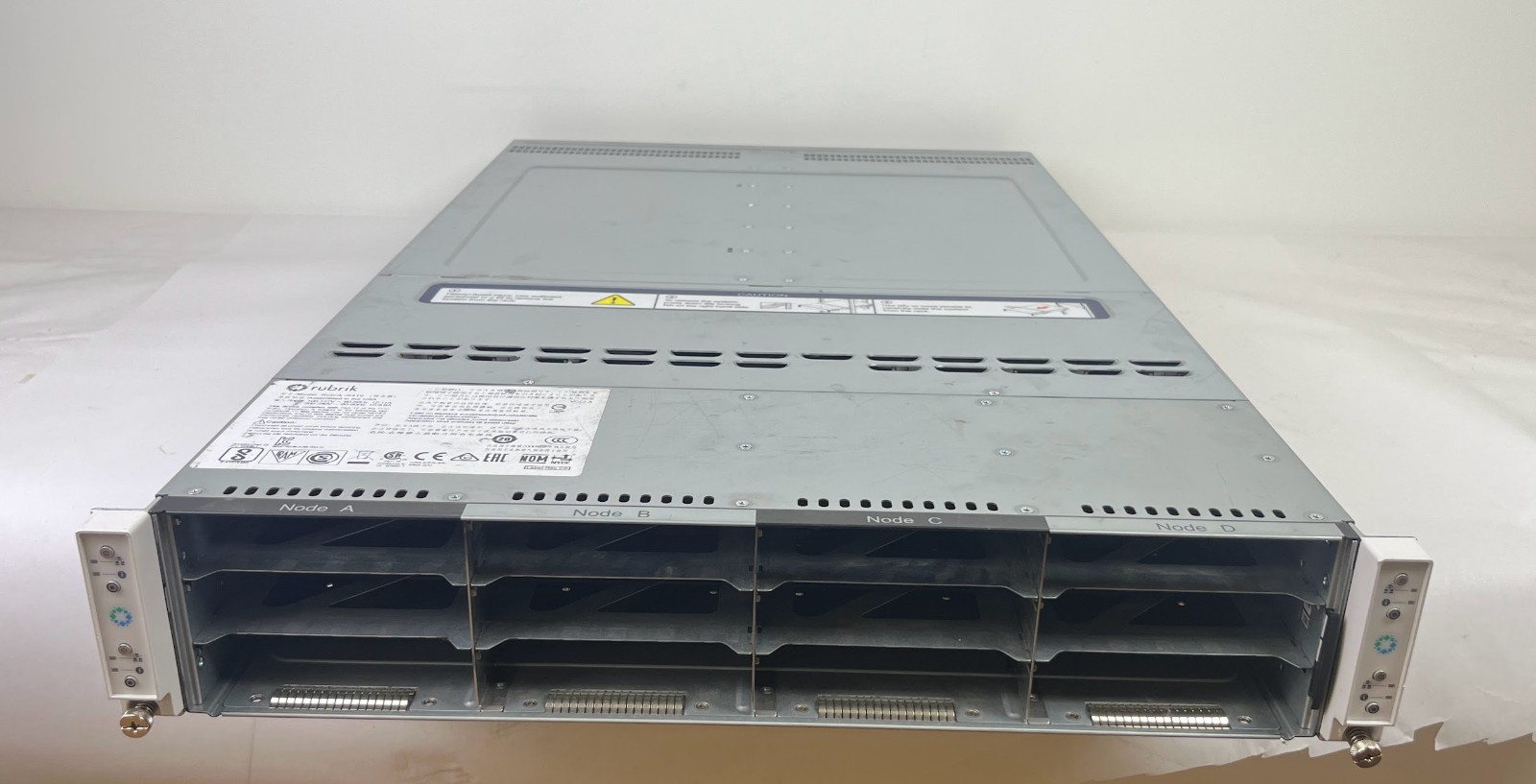 Rubrik R6408 4-Node Server 4x Silver 4210, 4x 480GB SSD
