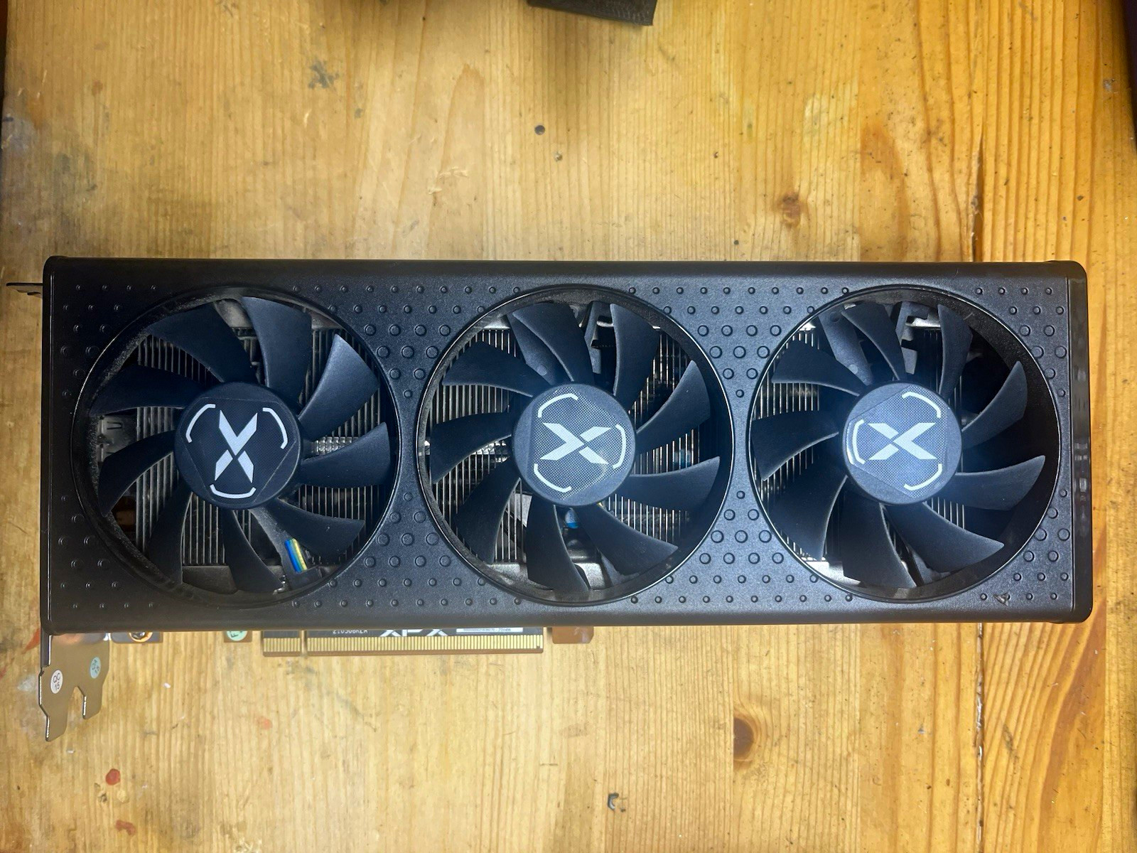 XFX Speedster QICK 308 Ultra RX 6650 XT 8GB GDDR6 DP/HDMI PCIe 4.0