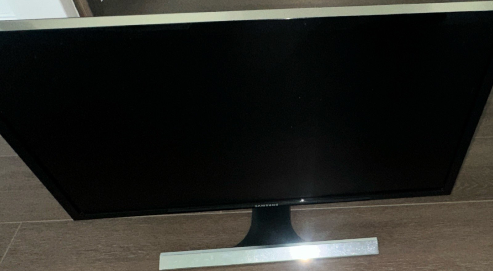 Samsung C27F398 CF398 27" Curved Monitor 1080p 60Hz 4ms HDMI VGA