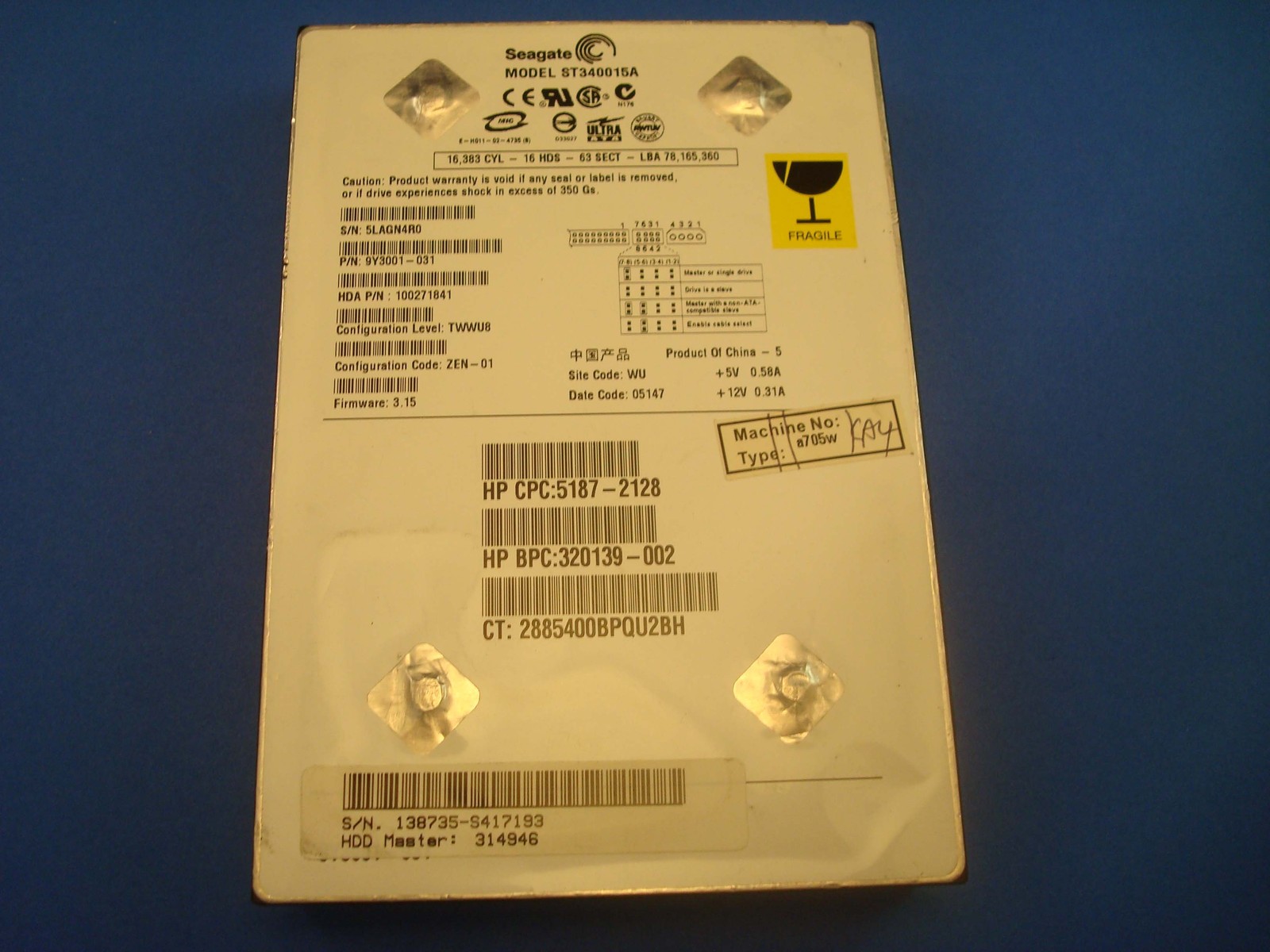 Seagate 9Y3001-031 ST340015A 40GB Hard Drive P/N 100271841 TWWU8 ZEN-01 FW 3.15
