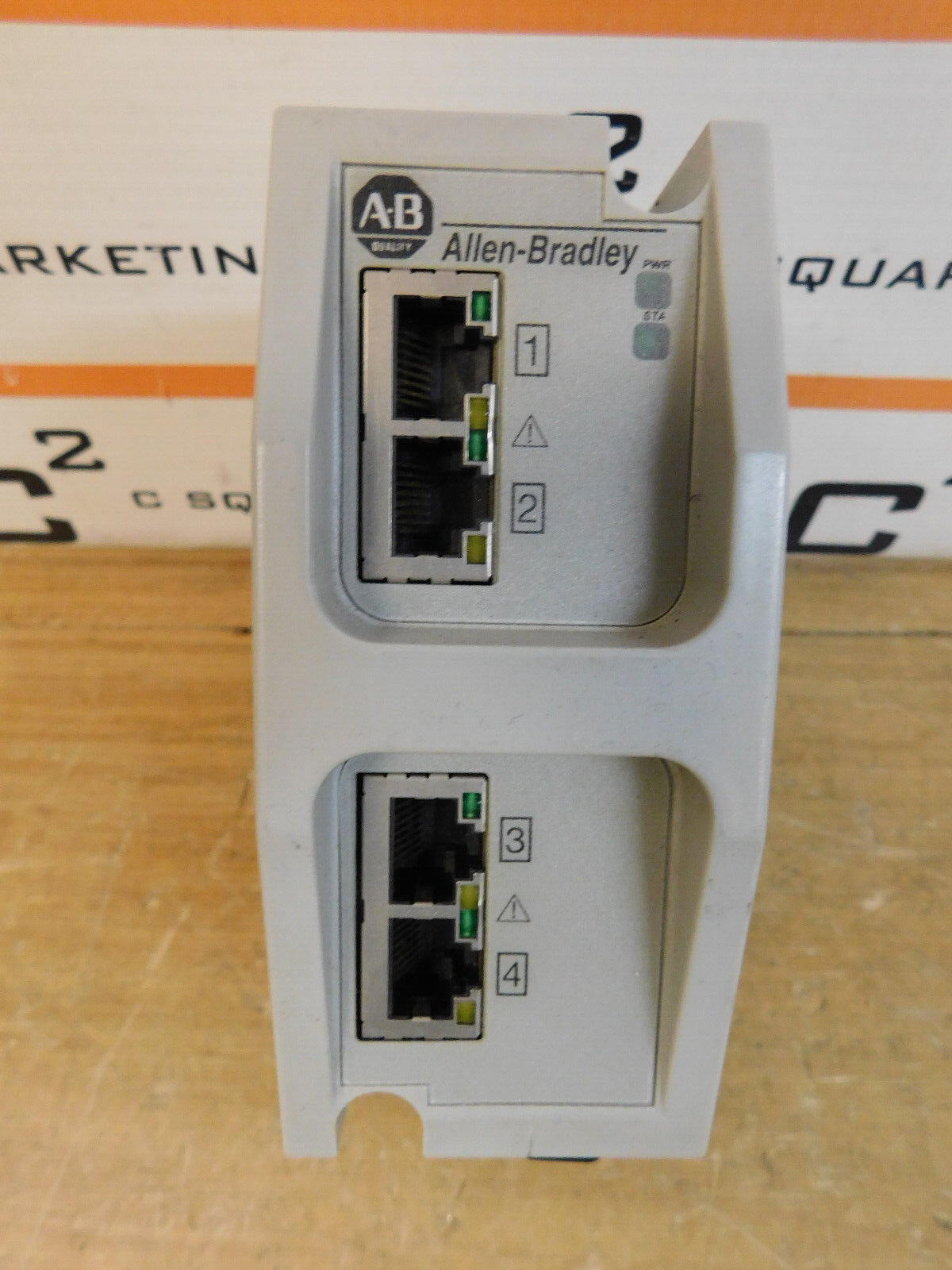 Allen Bradley 1783-EMS04T/B Stratix 6000 Ethernet Managed Switch used CSQ