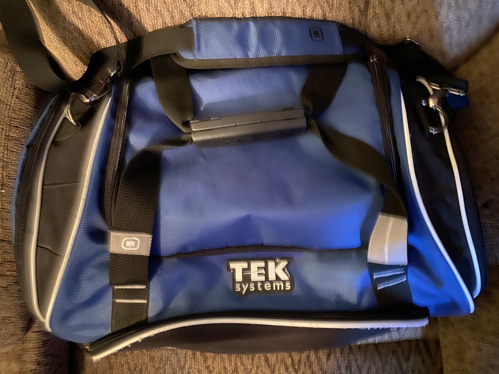 OGIO TEC SPEC  Corporate Work Duffle  With Shoulder Strap