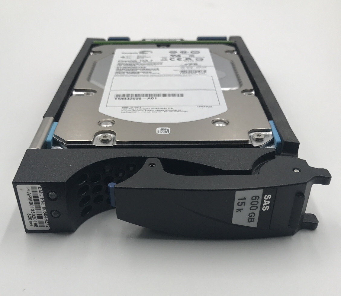 EMC 005049675 9FN066-031 HDD EMC 600GB 15K 3.5in 6G SAS HDD for VNX V3-VS15-600