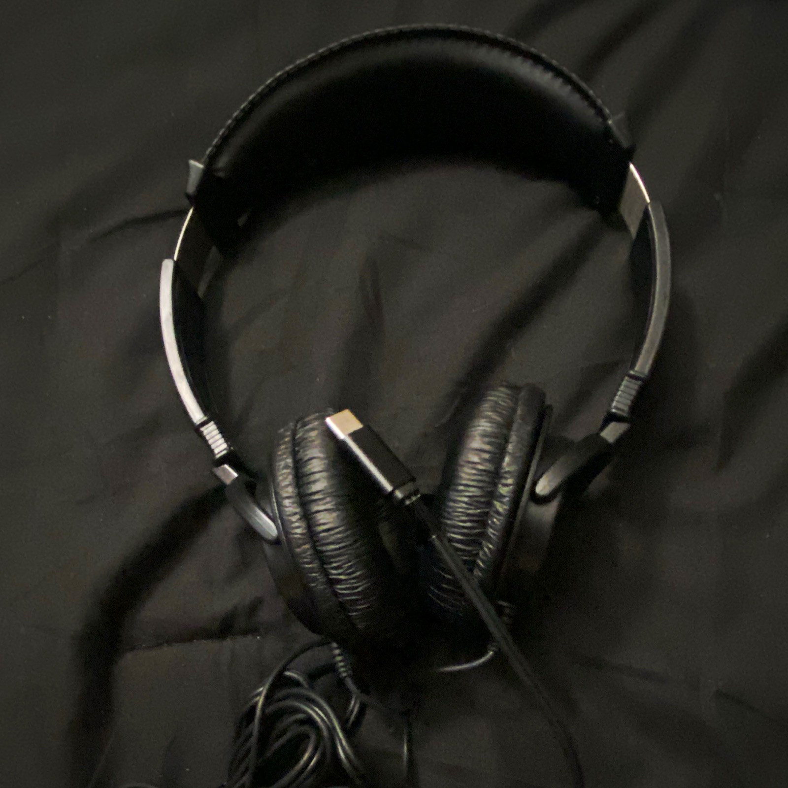 Kensington 1100 Series USB-C Over-Ear Headset Boom Mic Black Open Box