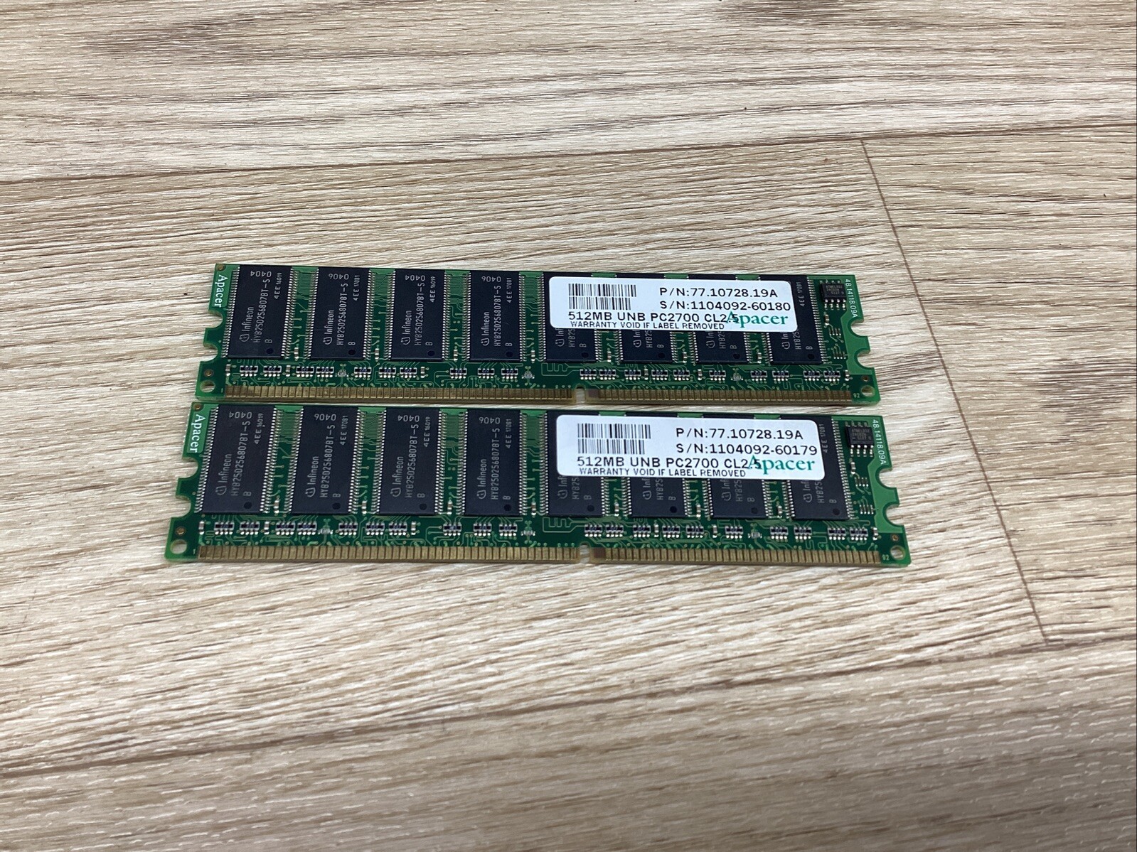 LOT OF 2  APACER UNB RAM P/N: 77.10728.19A  S/N: 1104092-60179 512MB #808F127*CO