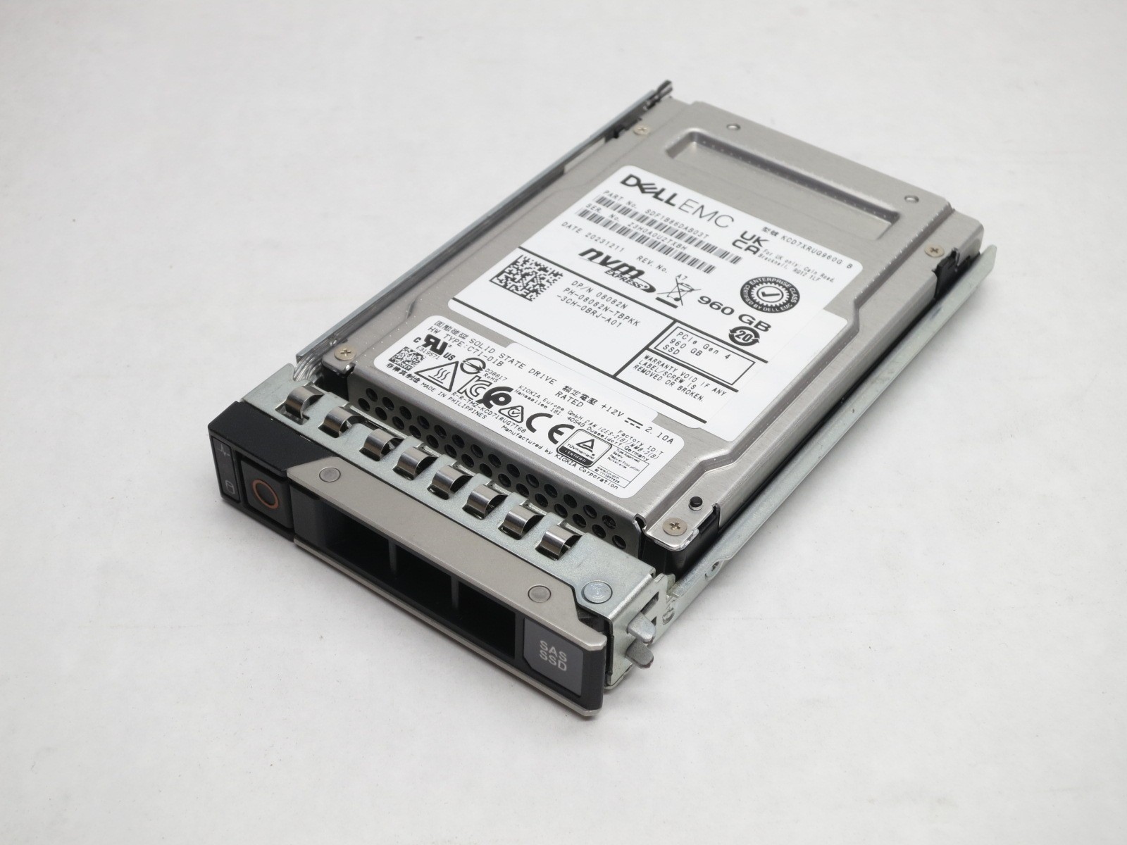 8082N DELL TLC 960GB NVME 2.5 SSD BICS U.2 READ INTENSIVE PCIE 4.CD7-R NEW PULL