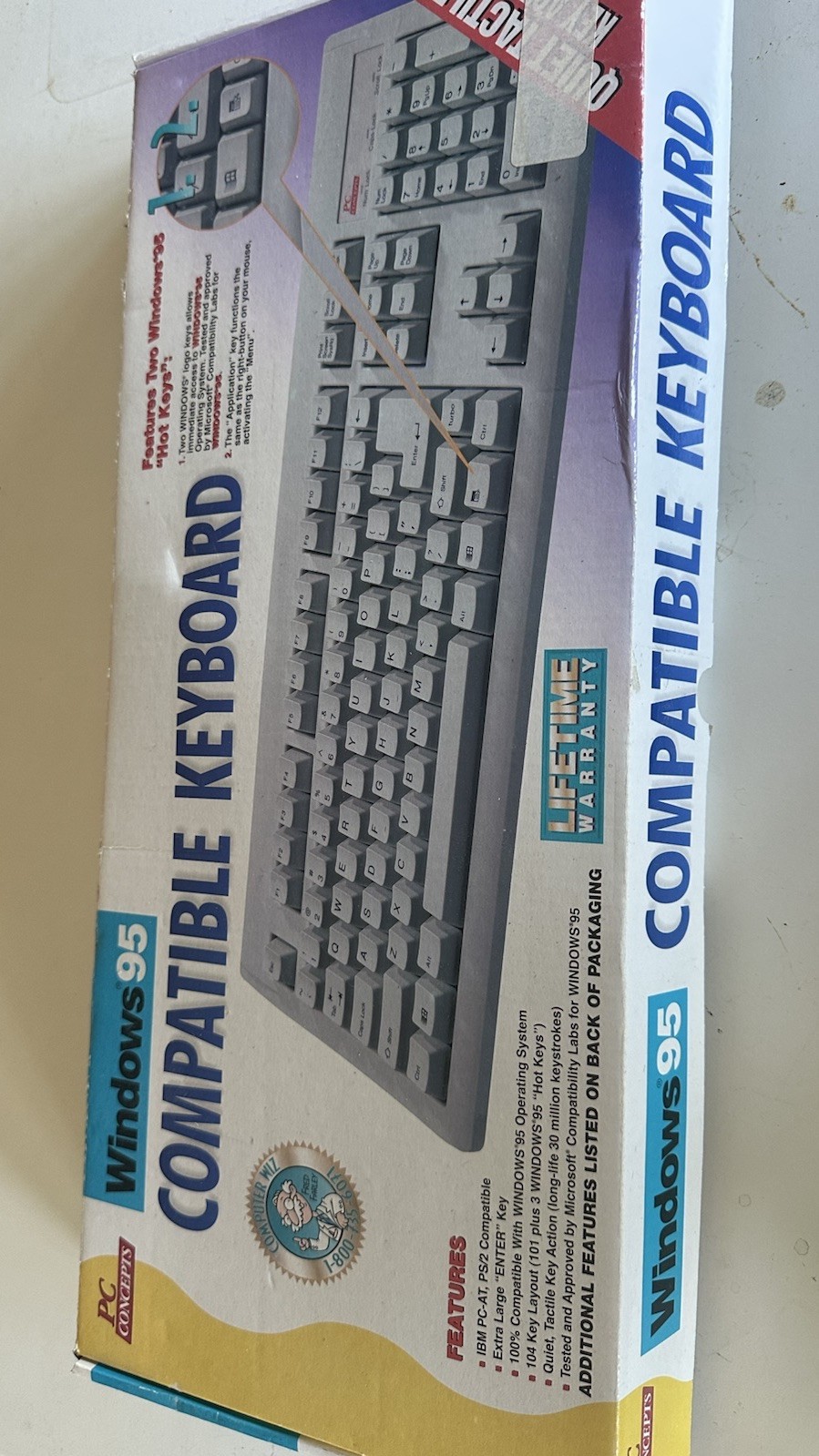 Windows 95 Compatible Keyboard  with Box Excellent Condition