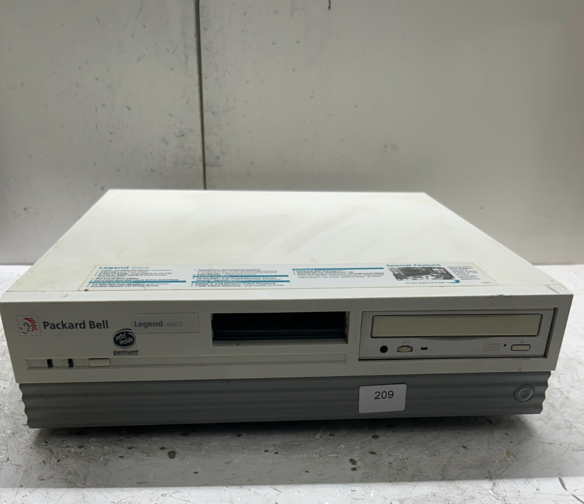 Packard Bell Legend 402CD Intel Pentium 75MHz 64MB NO HDD
