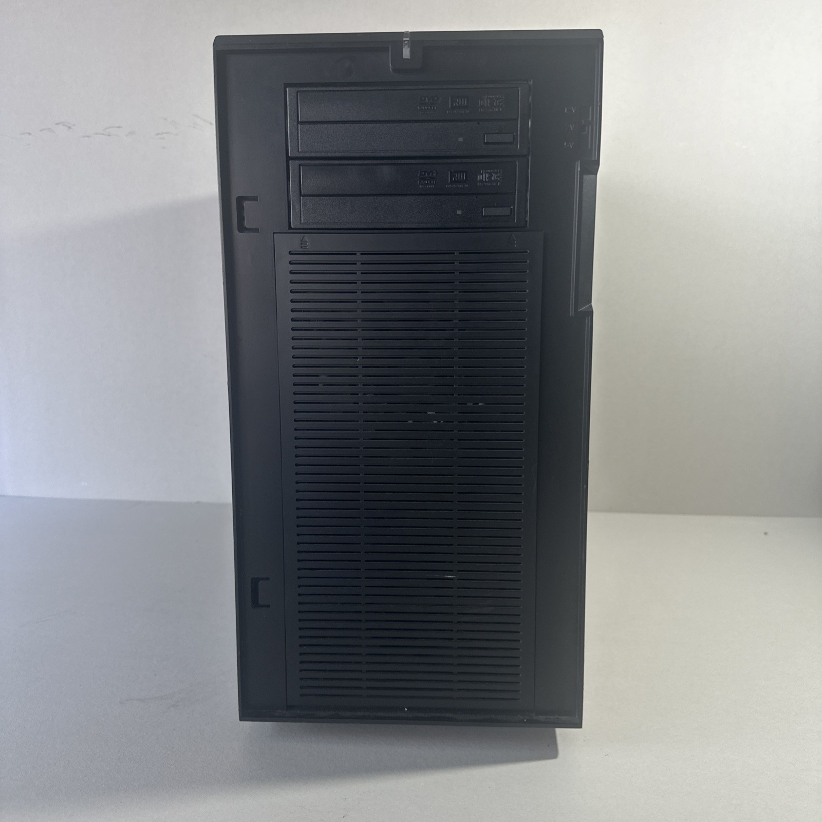ASUS SABERTOOTH 990FX CUSTOM PC AMD FX-8350 4.0GHz 16GB 480 SSD 1TB HHD