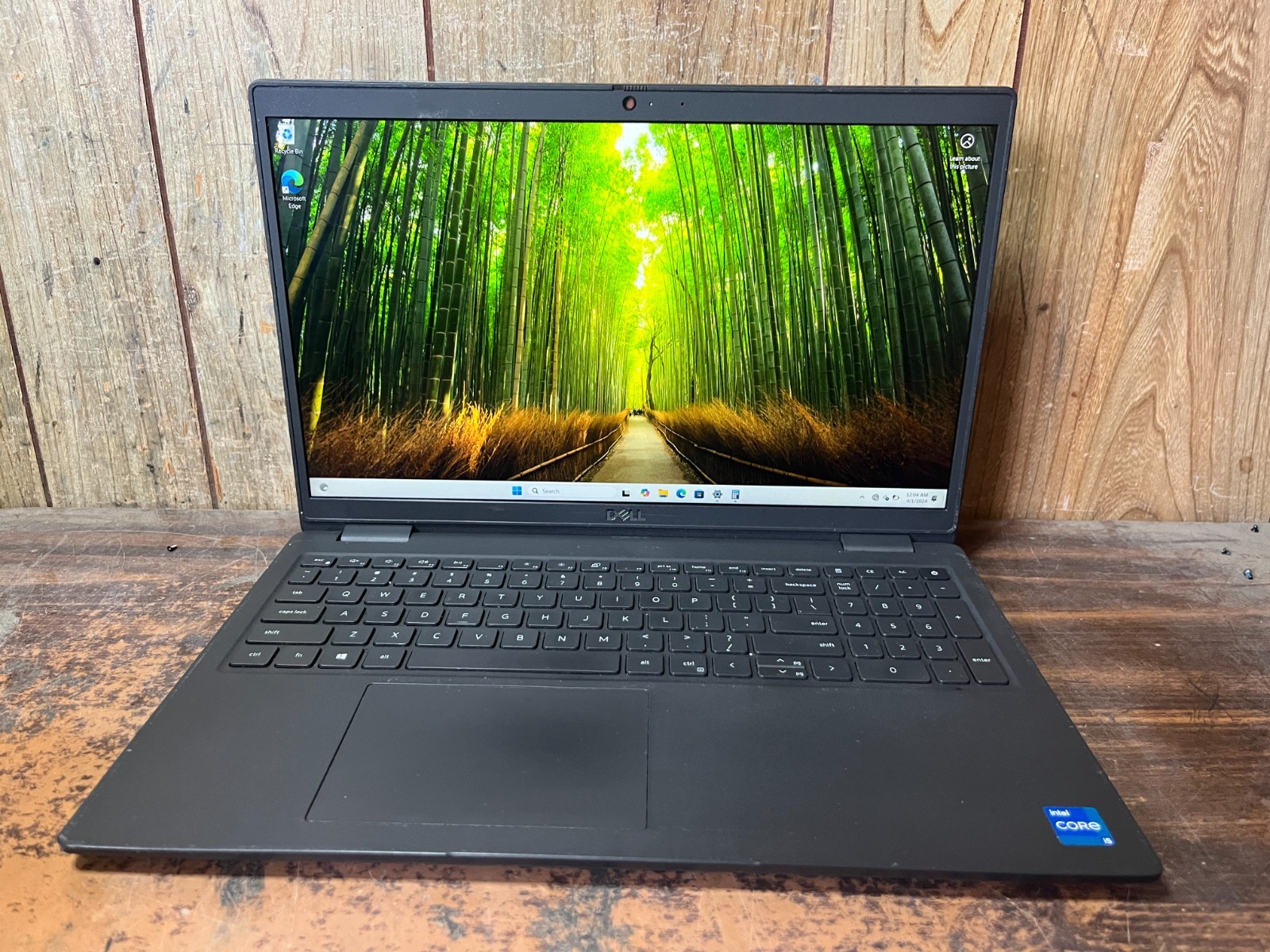 Dell Latitude 3520 Core i5-1135G7 16GB RAM 256GB SSD 15.6” Win 11 Pro Laptop