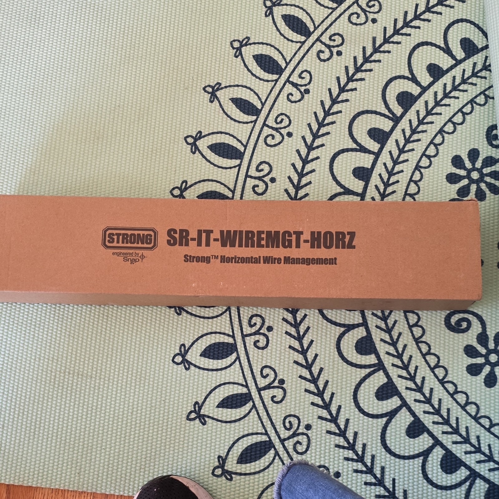 Strong Horizontal Wire Management Freestanding 19in Rack SR-IT-WIREMGT-HORZ