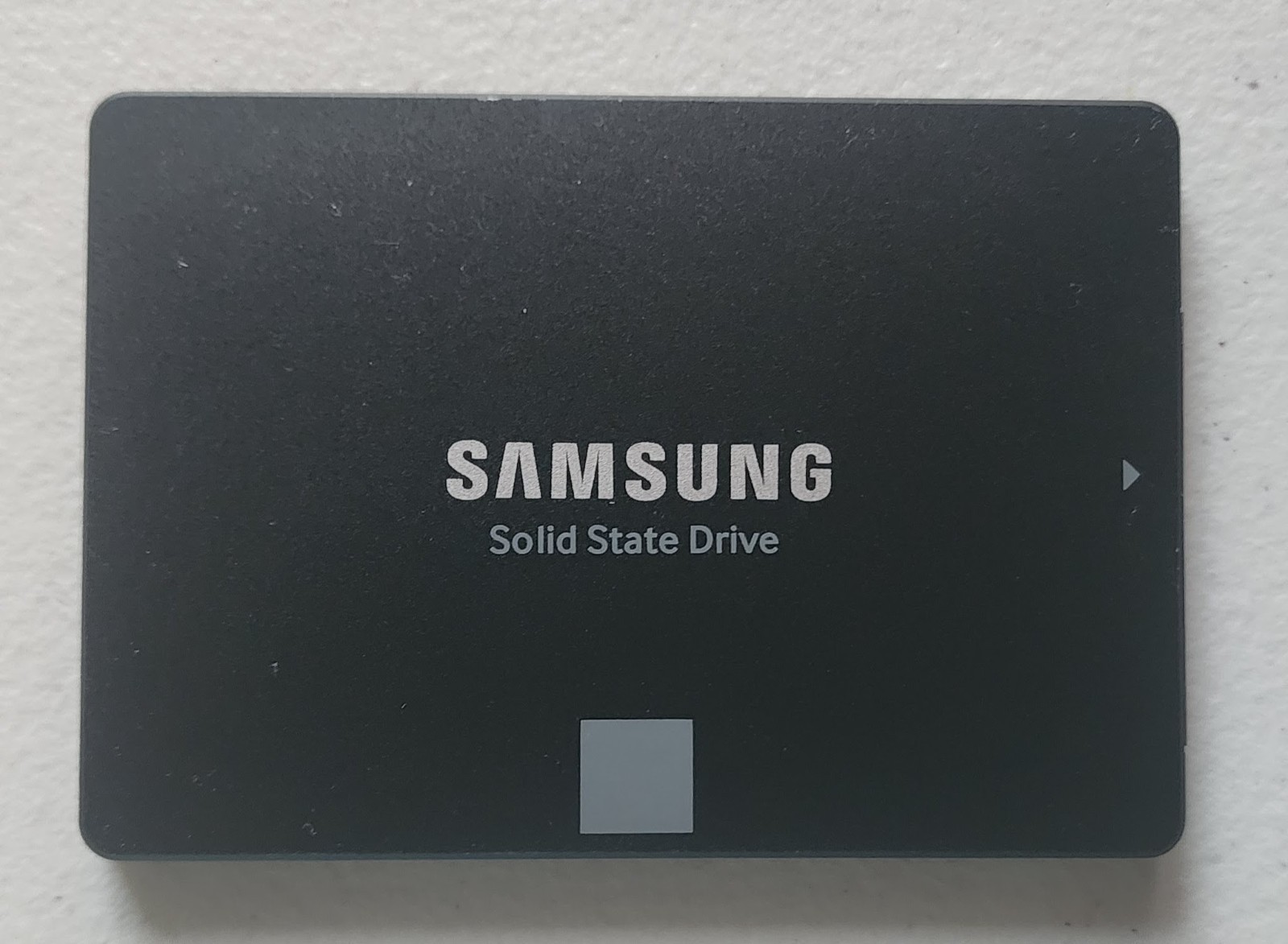 Samsung MZ-76P512 860 Pro 512GB SSD 2.5" SATA III 6G Solid State Drive