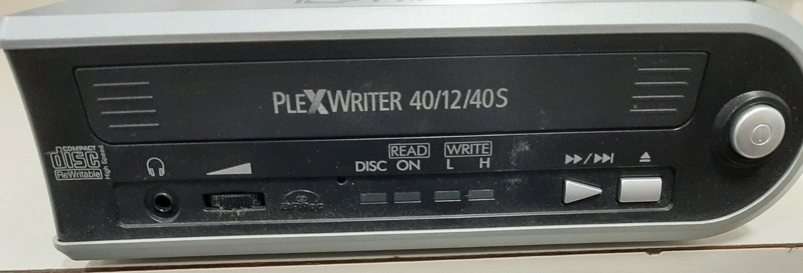 PLEXTOR PX-W4012TSE External Plexwriter SCSI CD-RW  WORKING