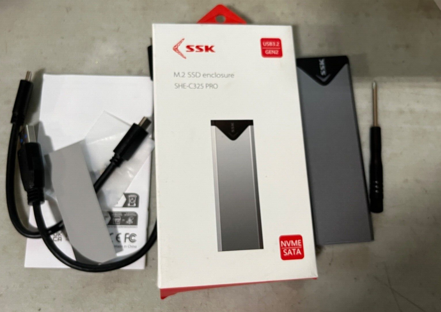 SSK SHE-C325 PRO M.2 NVME SATA SSD Enclosure Adapter, USB 3.2