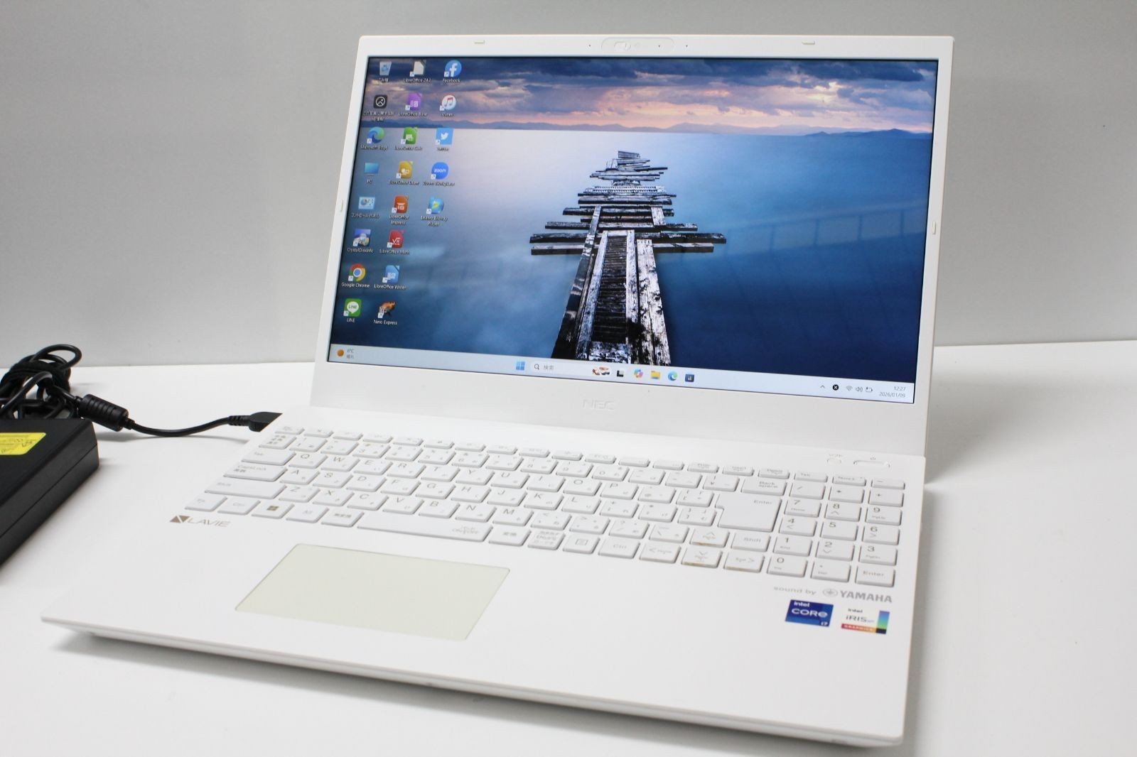 NEC LAVIE Direct N15 i7-1260P Iris Xe SSD 1TB 16GB 15.6" FHD Win 11 Blu-ray