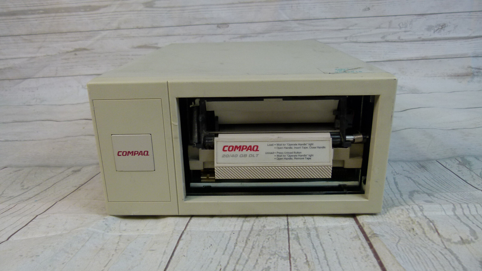Compaq 20/40GB DLT Internal Tape Drive