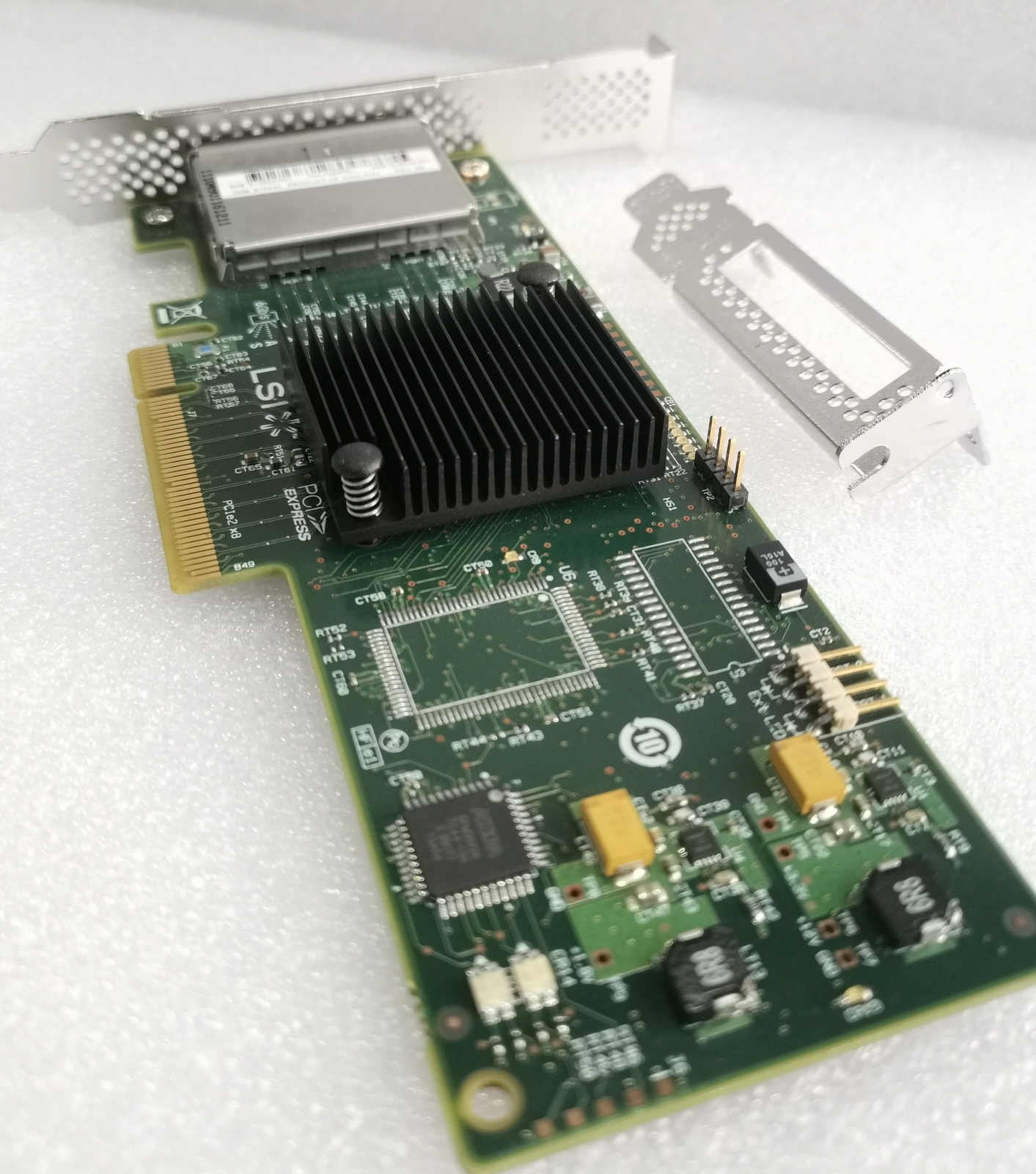 LSI 9200-8E SAS9200-8E 6Gbps ext SAS HBA P20 IT Mode ZFS FreeNAS unRAID NoROM