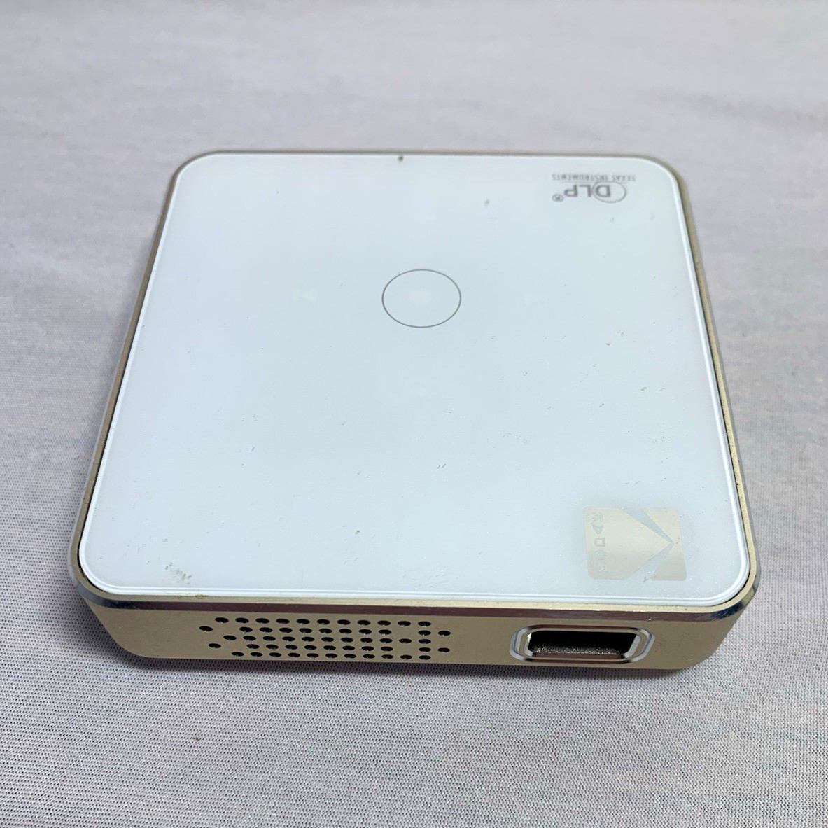 Kodak Model White Desktop Mini Projector with USB Port