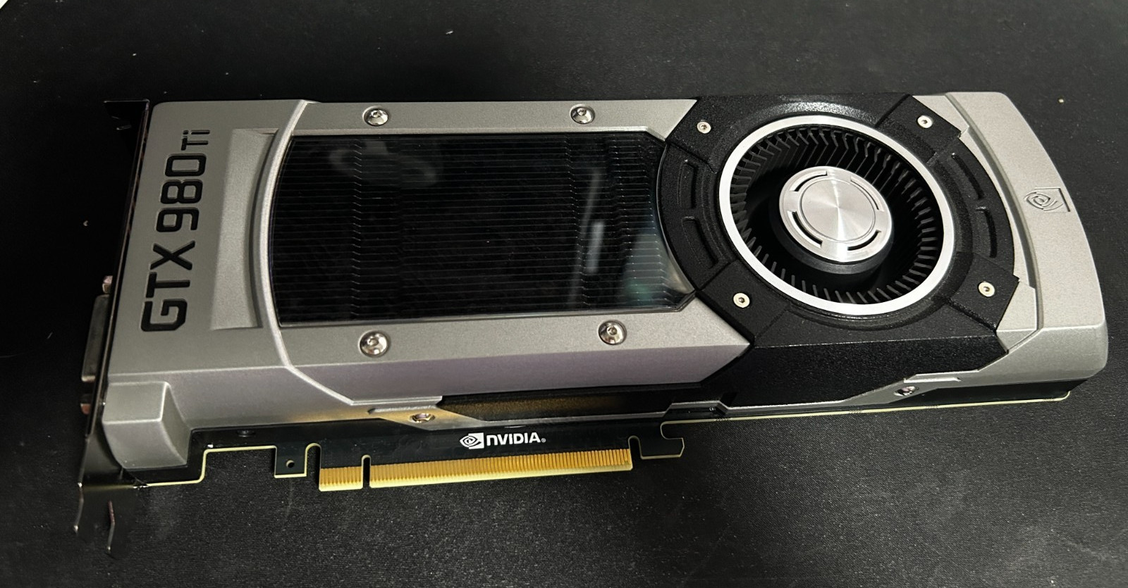 USED| PNY GeForce GTX 980 Ti 6GB GDDR5 PCIe 3.0 Performance Gaming Graphics Card