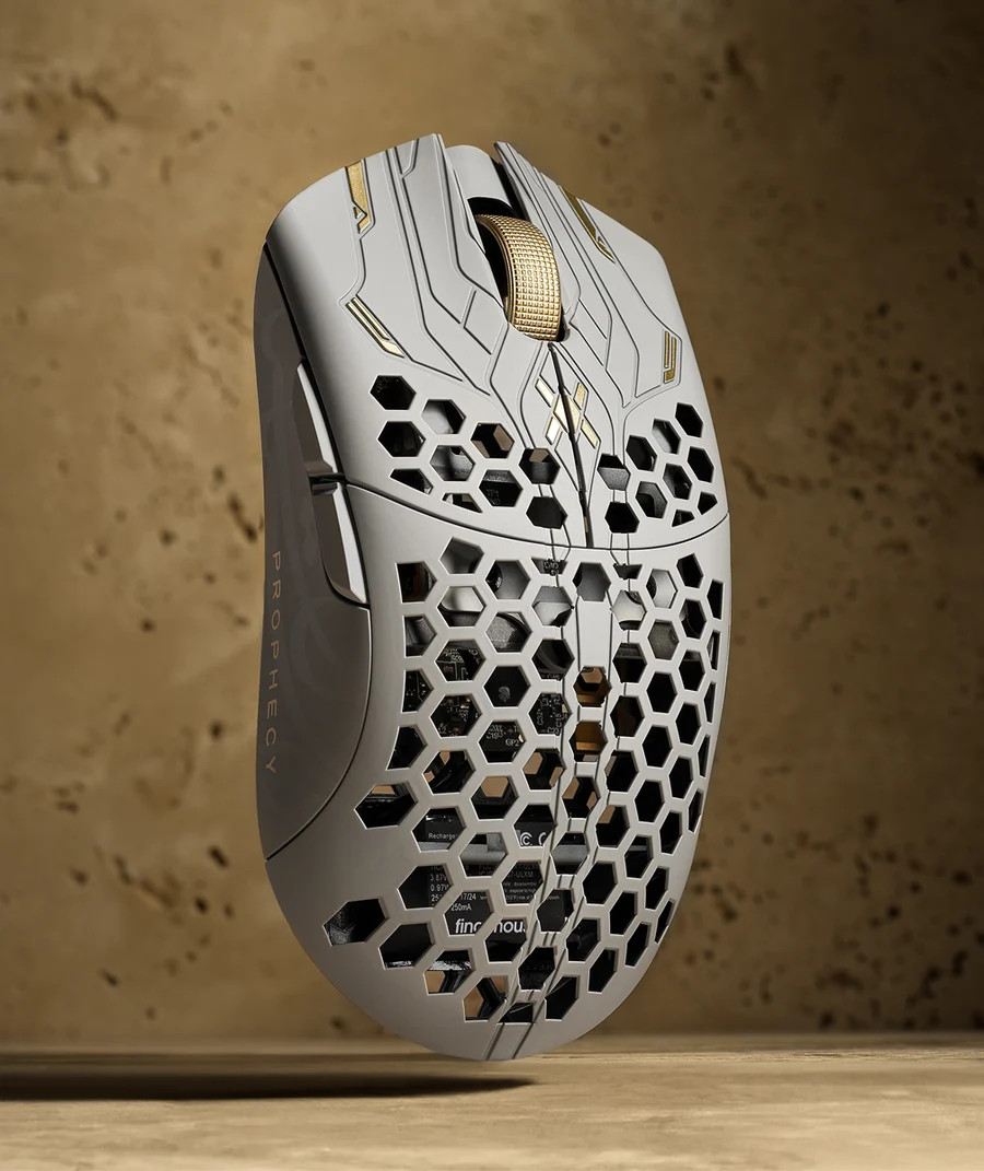 Finalmouse ULX Prophecy Clix Wireless Mouse (Small) - NEW