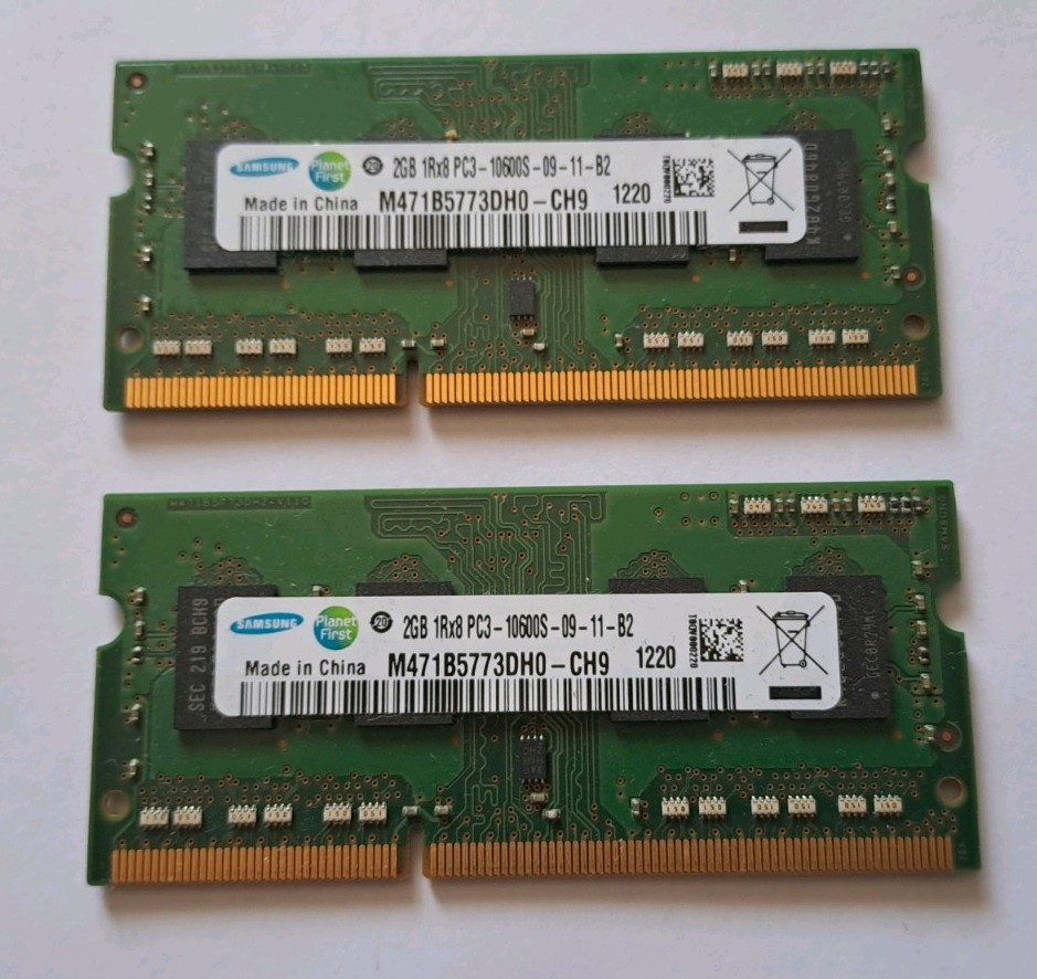 Samsung 2gb 1Rx8 PC3 10600s 09-11 -B2 SO-DIMM Laptop RAM Memory Module 2pcs
