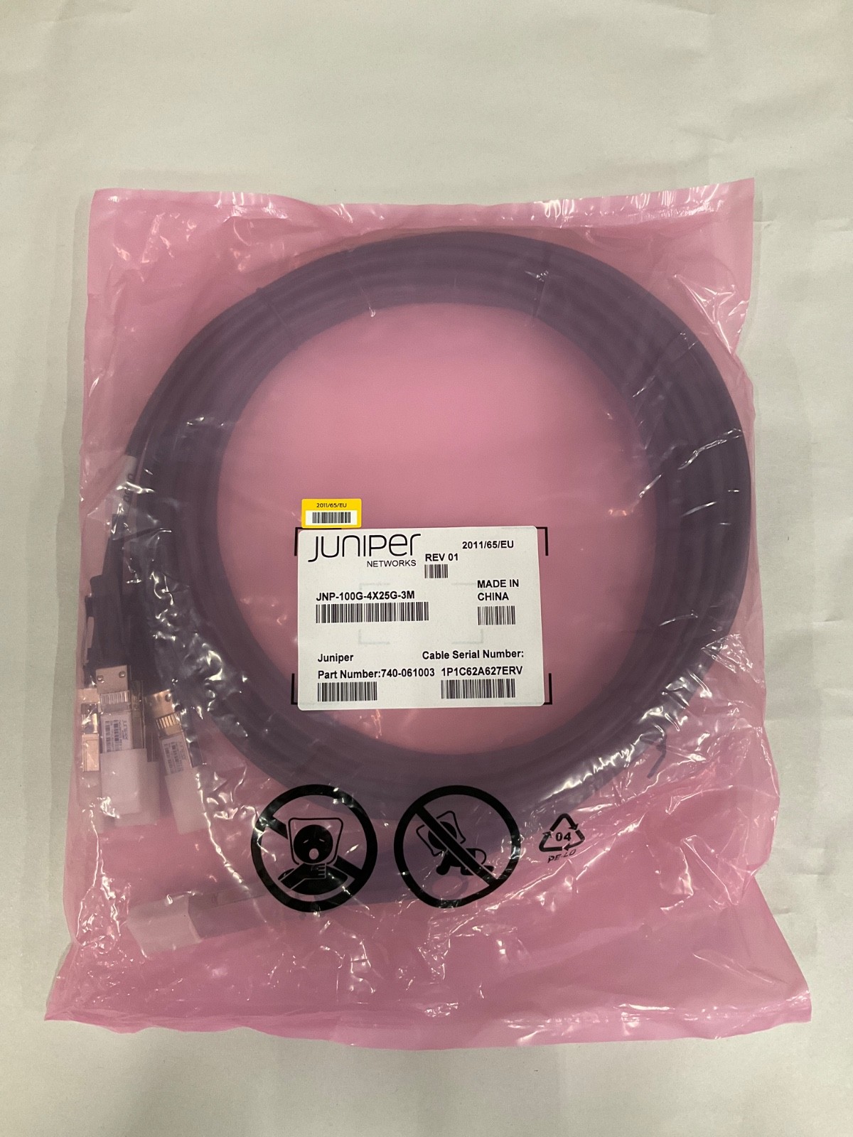 Juniper 740-061003 JNP-100G-4X25G-3M 100G QSFP28 to SFP28 4x25G Cable