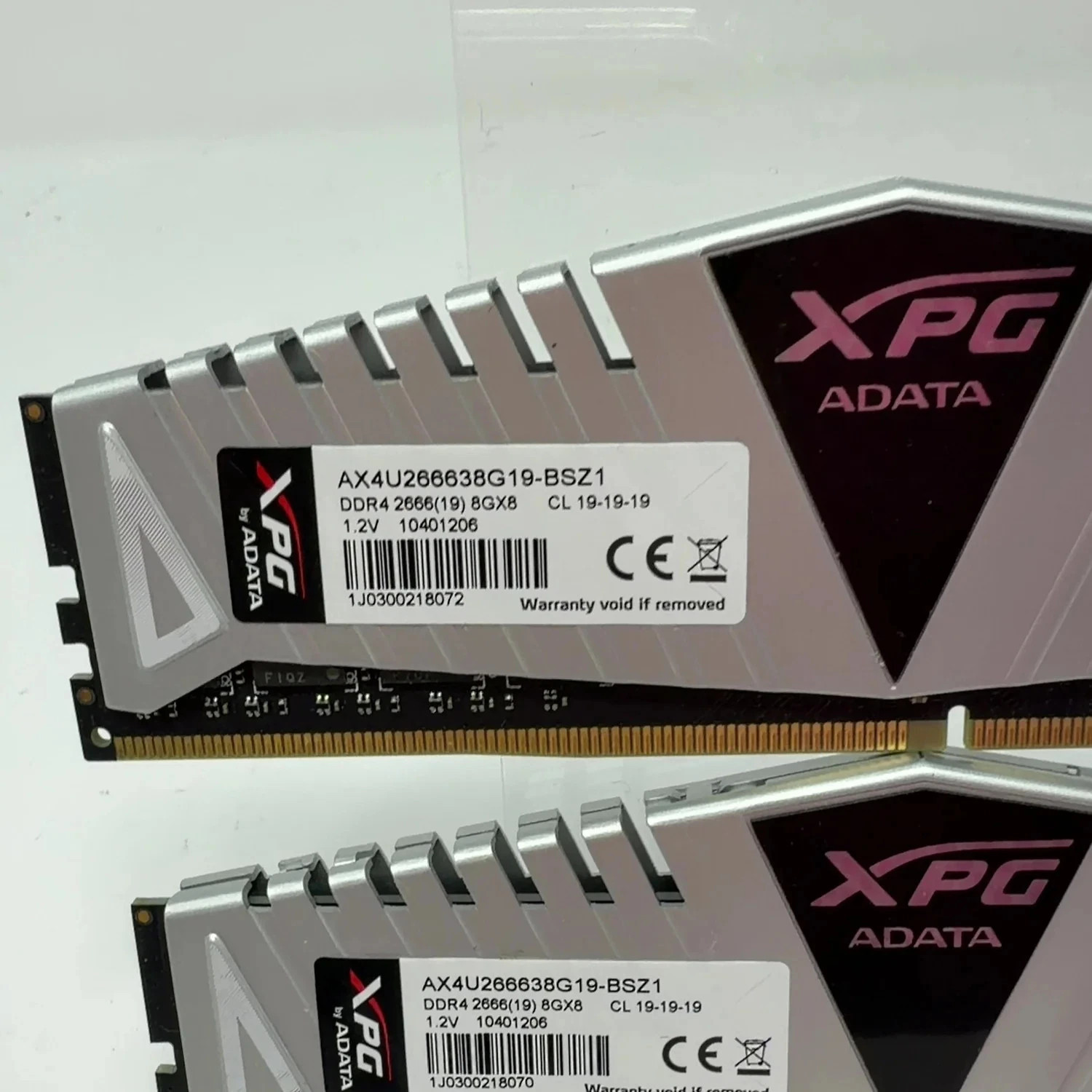XPG Adata 16GB (2x8GB) RAM DDR4 2666MHz AX4U266638G19-BSZ1