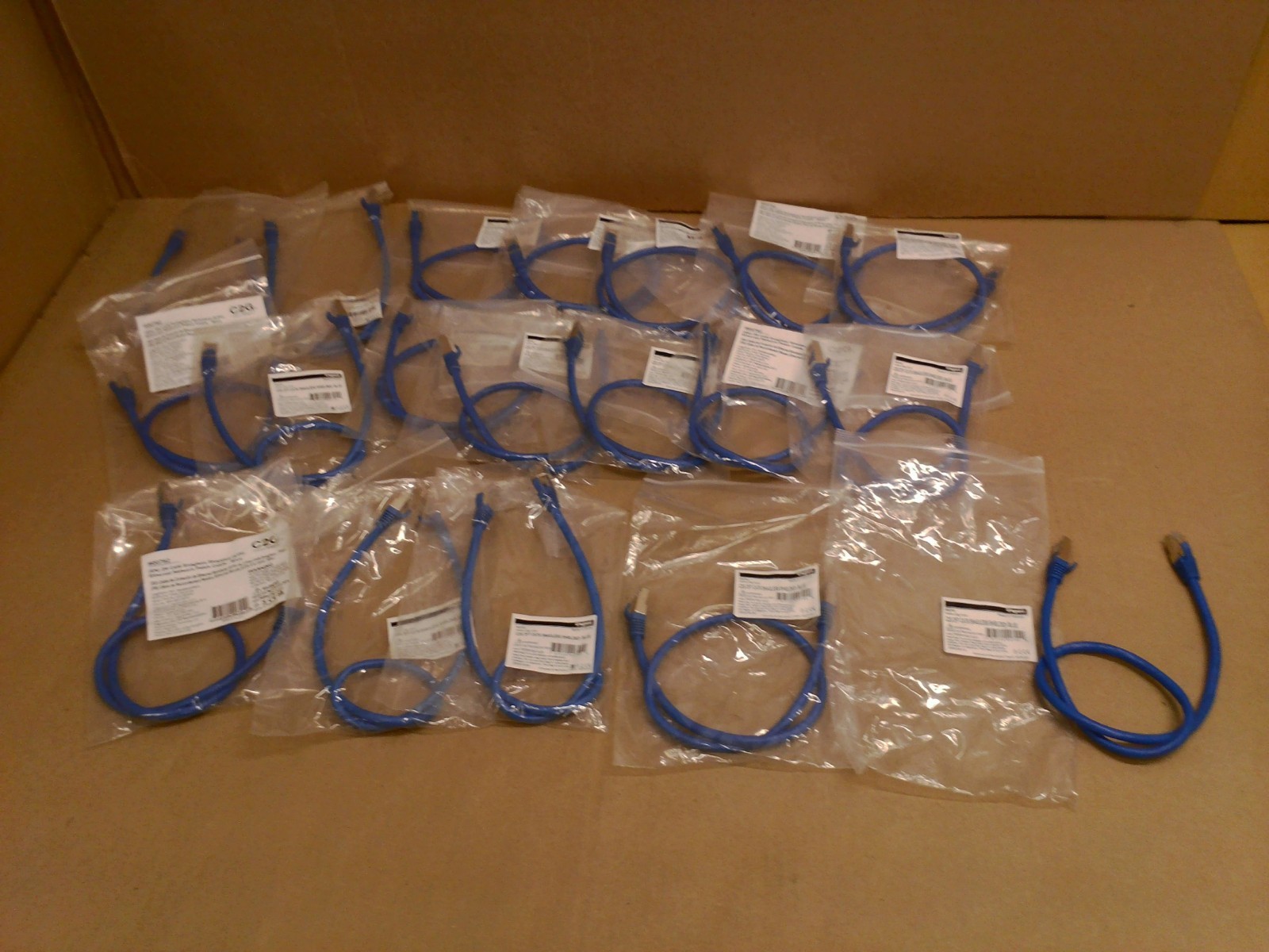 Qty 3) 00792 C2G NEW 2' Cat6 Snagless Shielded STP Ethernet Network Patch Cable