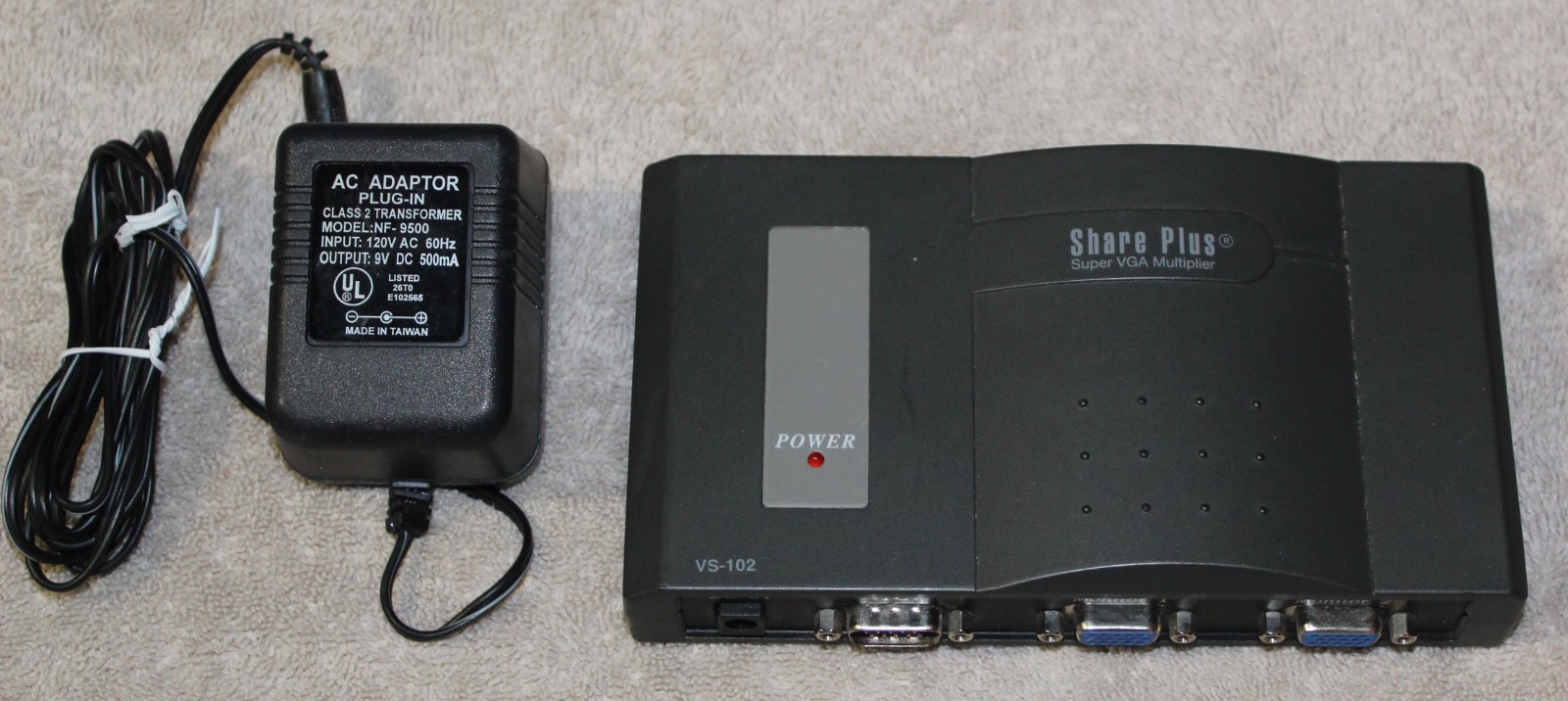 Share Plus VS-102 SUPER VGA VIDEO 2-WAY SPLITTER with Power Supply