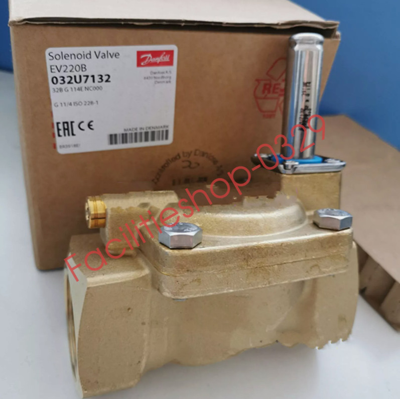 1pcs NEW Danfoss solenoid valve EV220B  032U7132 DHL/FedEx