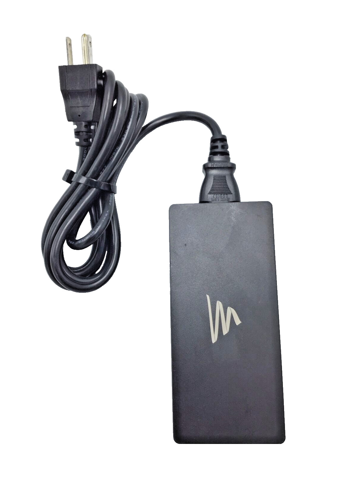 Genuine Luxul XPE-2500 Gigabit Power-Over-Ethernet (PoE/PoE+) Injector, 51V 0.6A