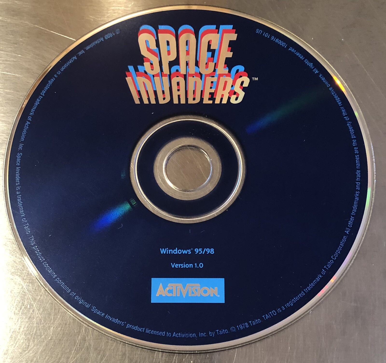 Space Invaders by Activision 1999 PC CD-Rom - VERY GOOD CONDITION 