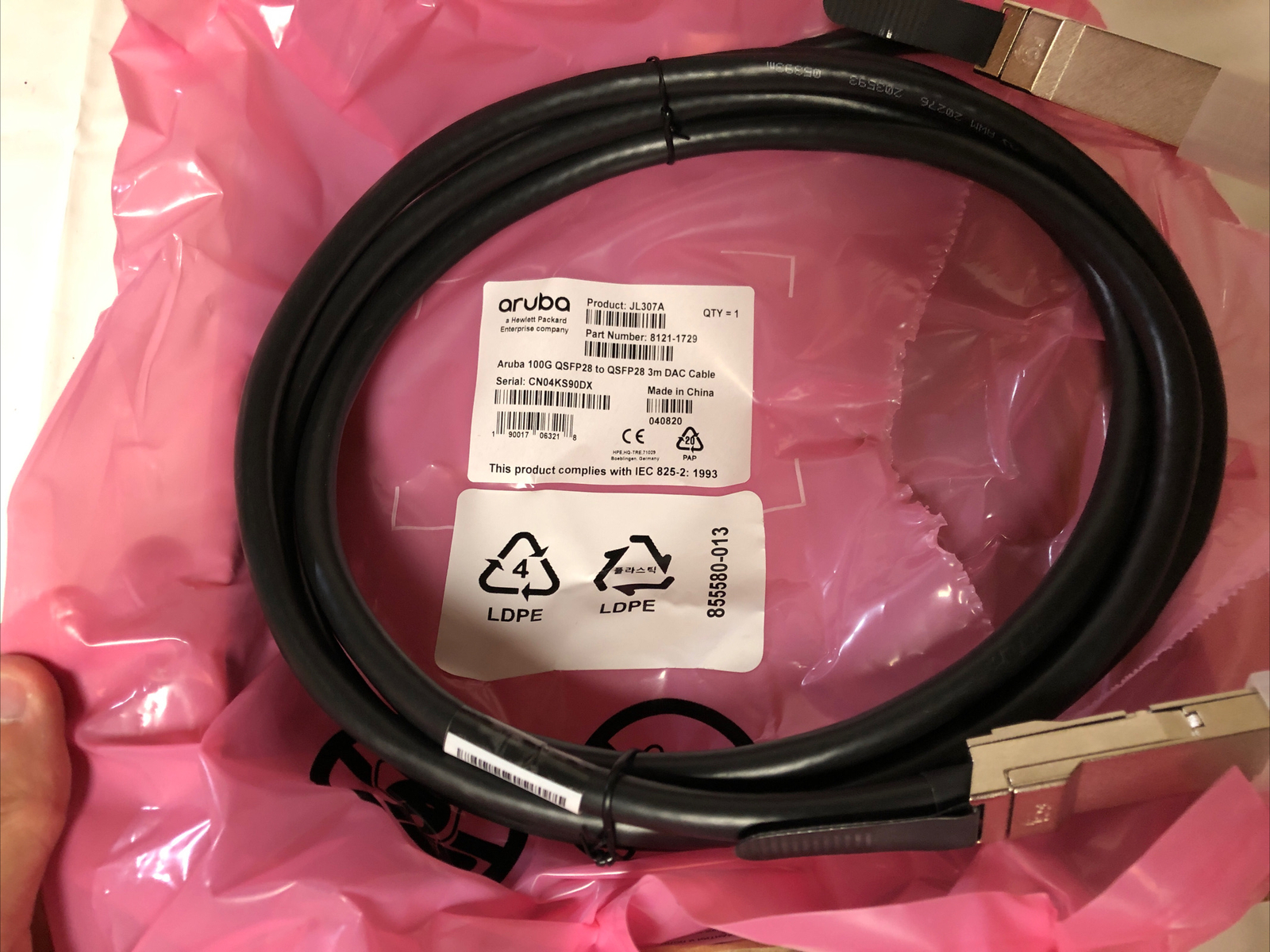 HEWLETT PACKARD ENTERPRISE JL307A ARUBA 100G QSFP28 MPO SR4 MMF XCVR (d)