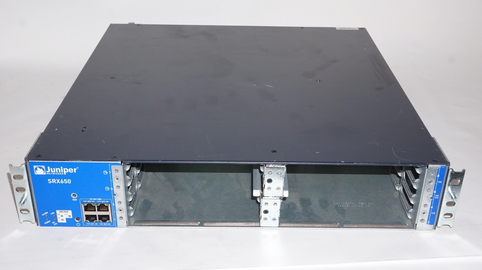 JUNIPER SRX650 4-PORT SERVICE GETAWAY|SRX650-BASE-SRE6-645AP|+PSU-=WARRANTY=-