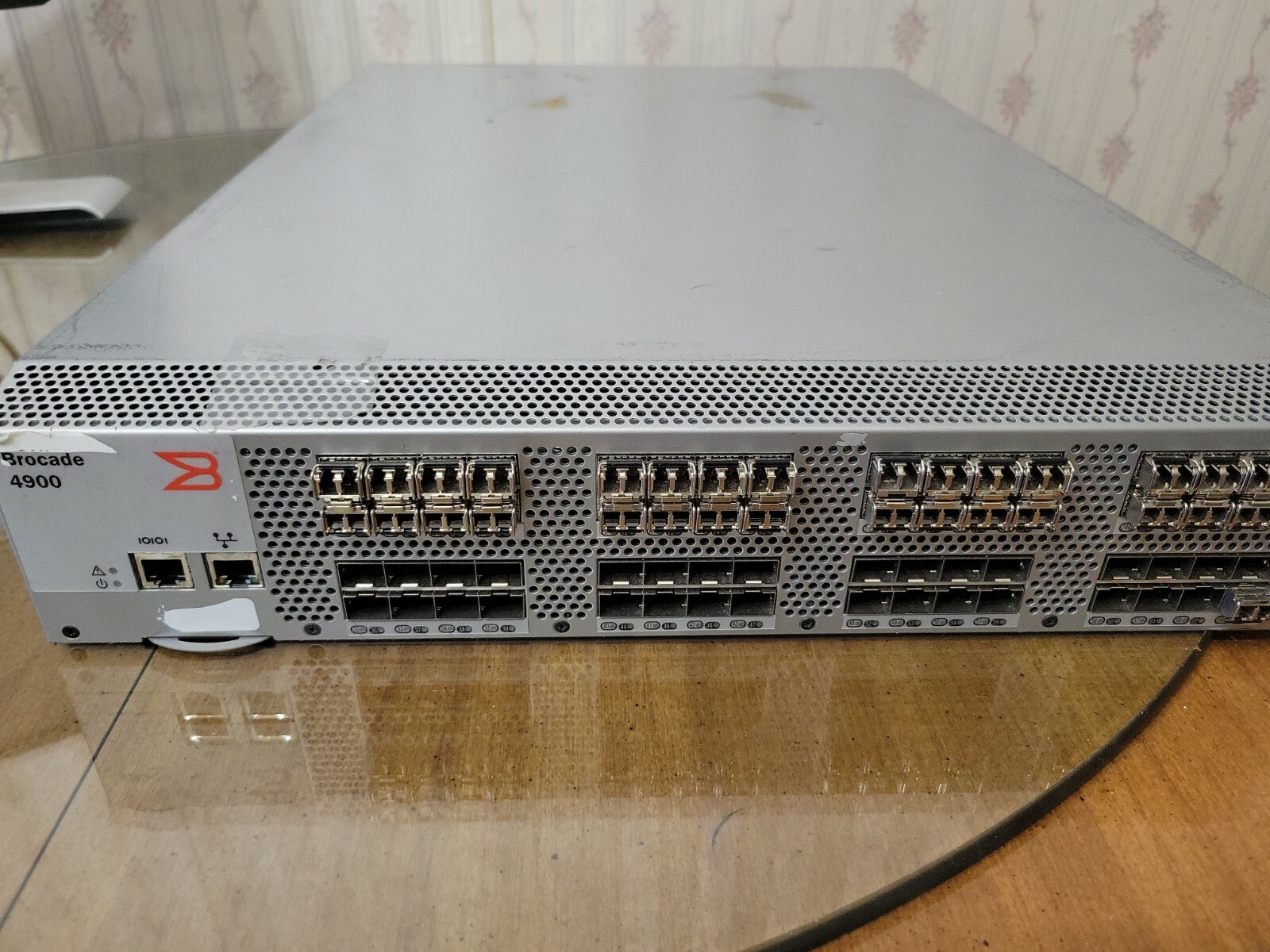 Brocade HD-4920-0001 4900 SAN 8/80 port 8GB FC w/ SFP Modules