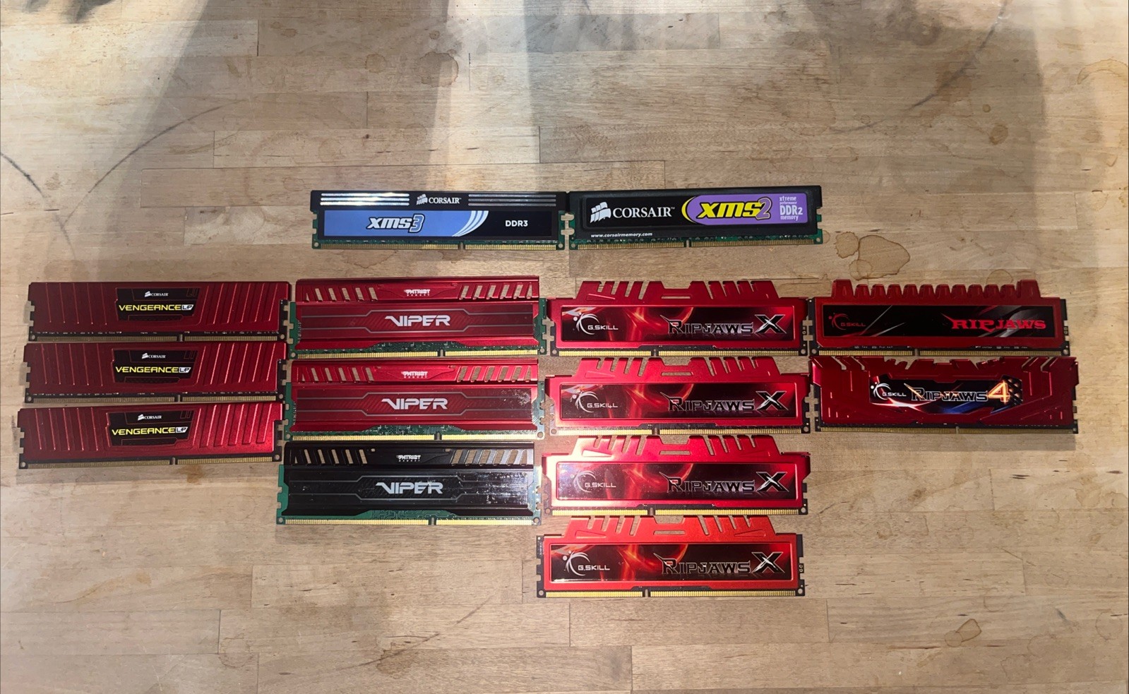 Mix lot of 14 Computer RAM Memory Sticks | Corsair Patriot G Skill Bundle