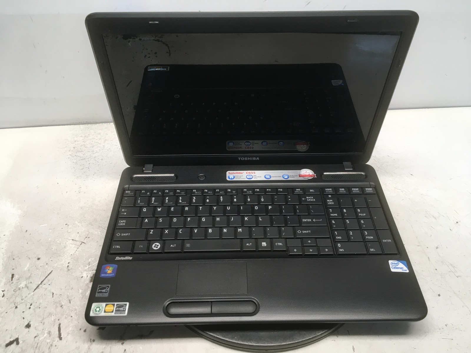 Toshiba Satellite C655-S5049 Intel Celeron 900 2.2GHz 2 GB NO HDD No Batt