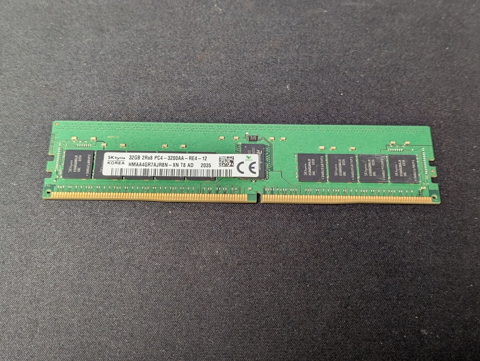 SK Hynix 32GB DDR4 3200 2Rx8 PC4-3200AA-R HMAA4GR7AJR8N-XN