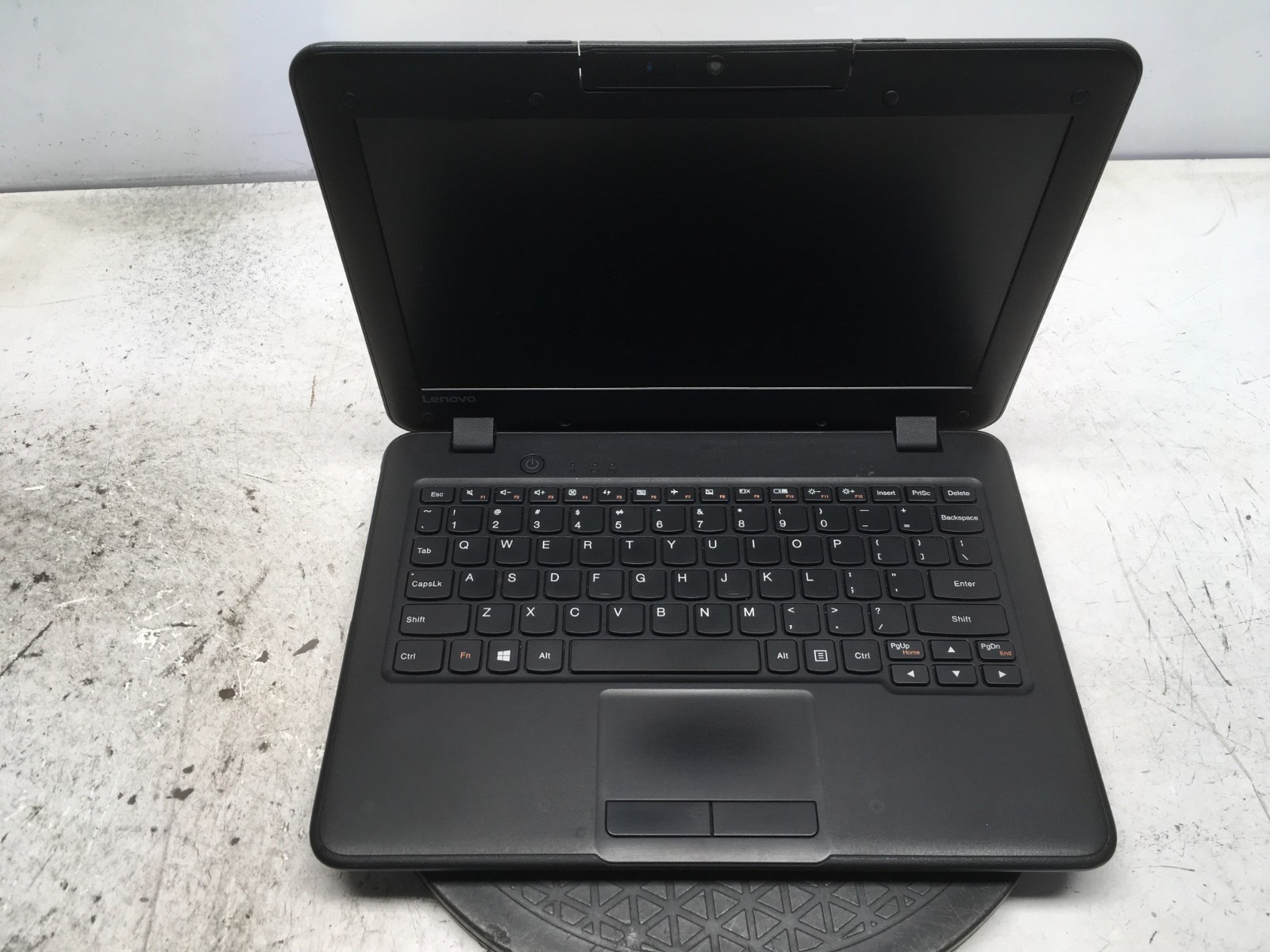 Lenovo N22 80S6 Intel Celeron N3060 1.6GHz 4 GB 64GB eMMC Windows 11 No Battery