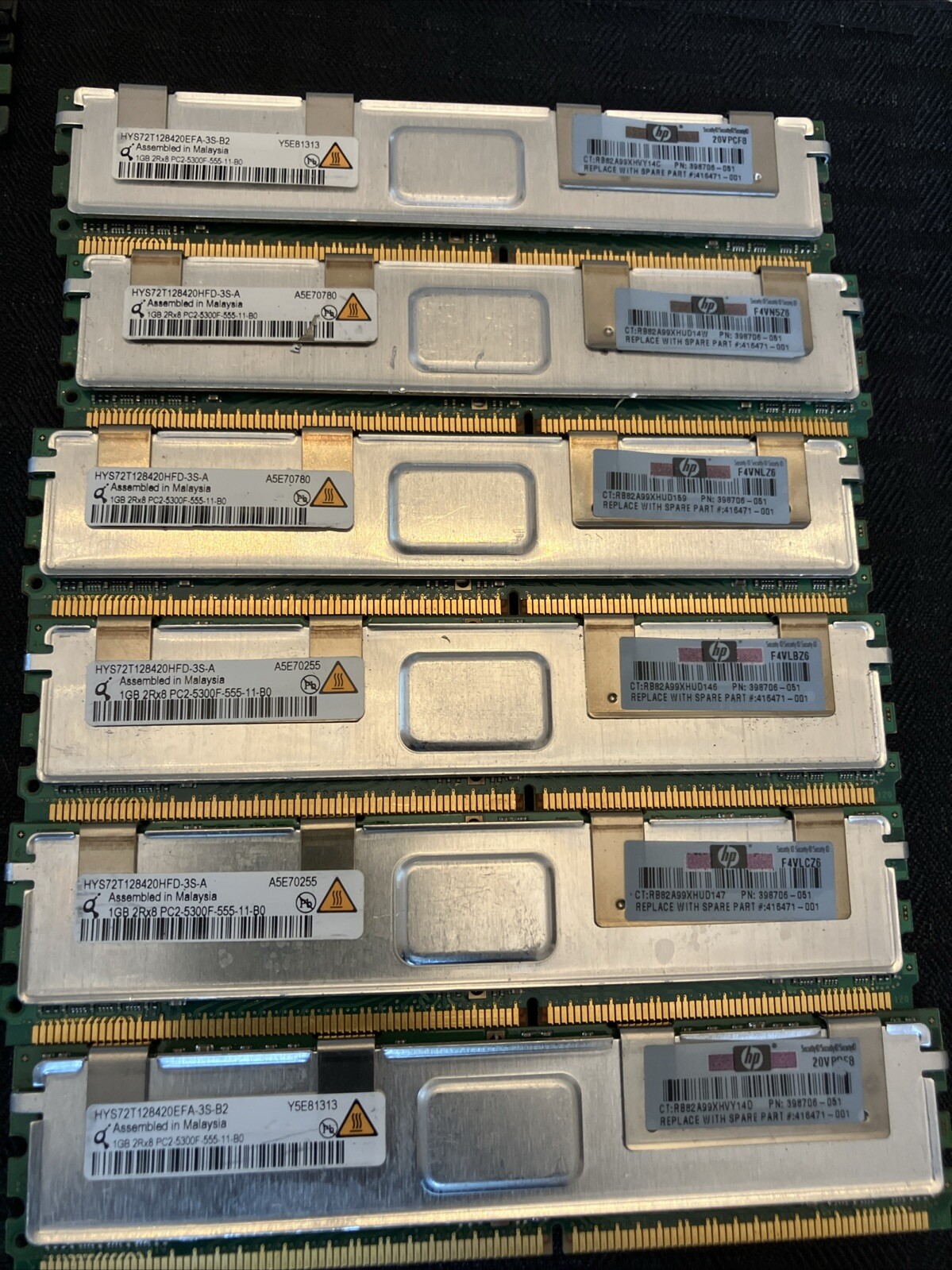 1 GB Qimonda HYS72T128420HFA-3S-B 1GB 2RX8 PC2-5300F-11-BO MEMORY