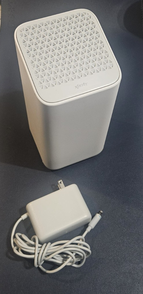 Xfinity White Matte DualBand Advanced Compact Modem Router WiFi TG02DCW4482CT