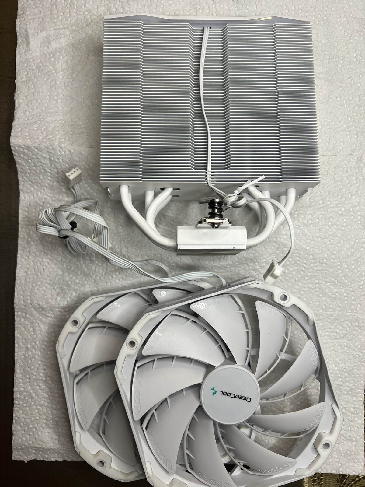 DeepCool AS500 PLUS White CPU Cooler 2 140m Fans, Universal RAM Height READ Desc