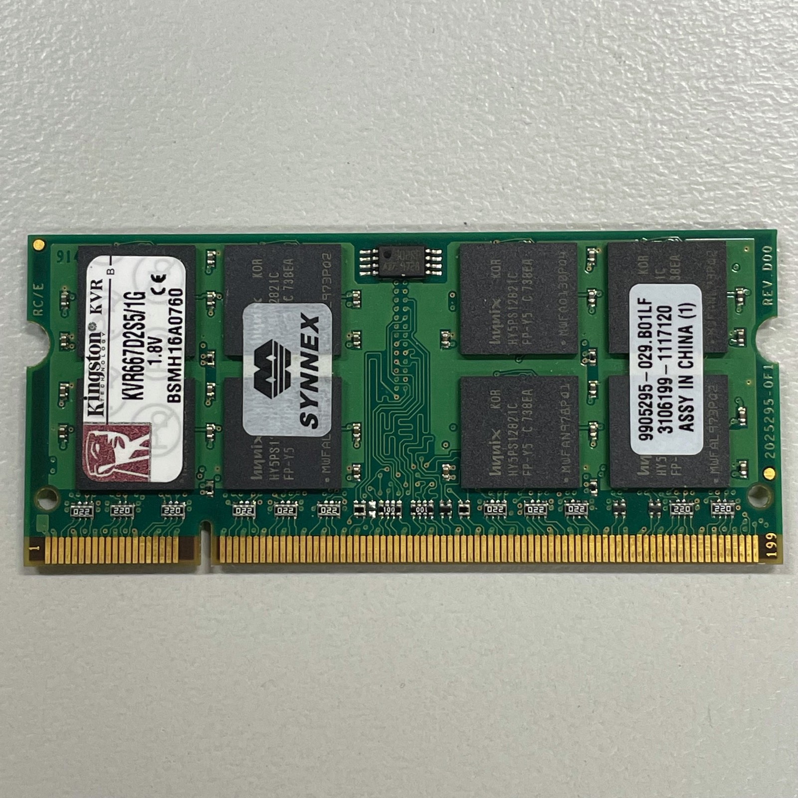 Kingston 1GB DDR2 RAM PC2-5300 667MHz non-ECC Unbuffered SODIMM KVR667D2S5/1G