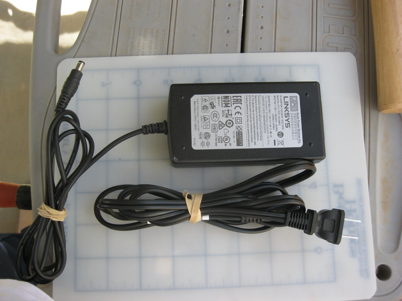 Genuine Linksys DA-60M12 12V 5A AC Adapter for EA9500 AC5400 Power Supply