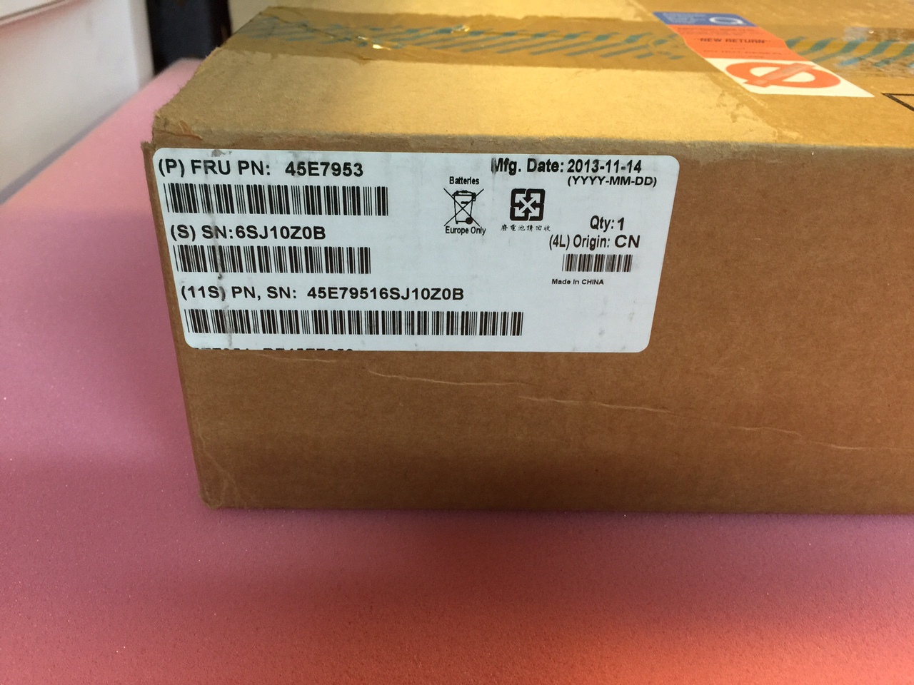 X410A-R5 NetApp 300GB 15K SAS 45E7953 45E7951 NEW SEAL IN BOX