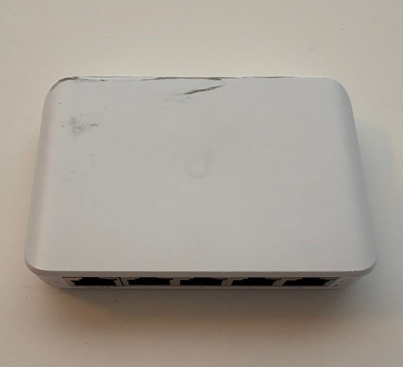 Ubiquiti UniFi 5-Port Gigabit Network Switch USW-Flex-Mini (Scuffs / No Cords)
