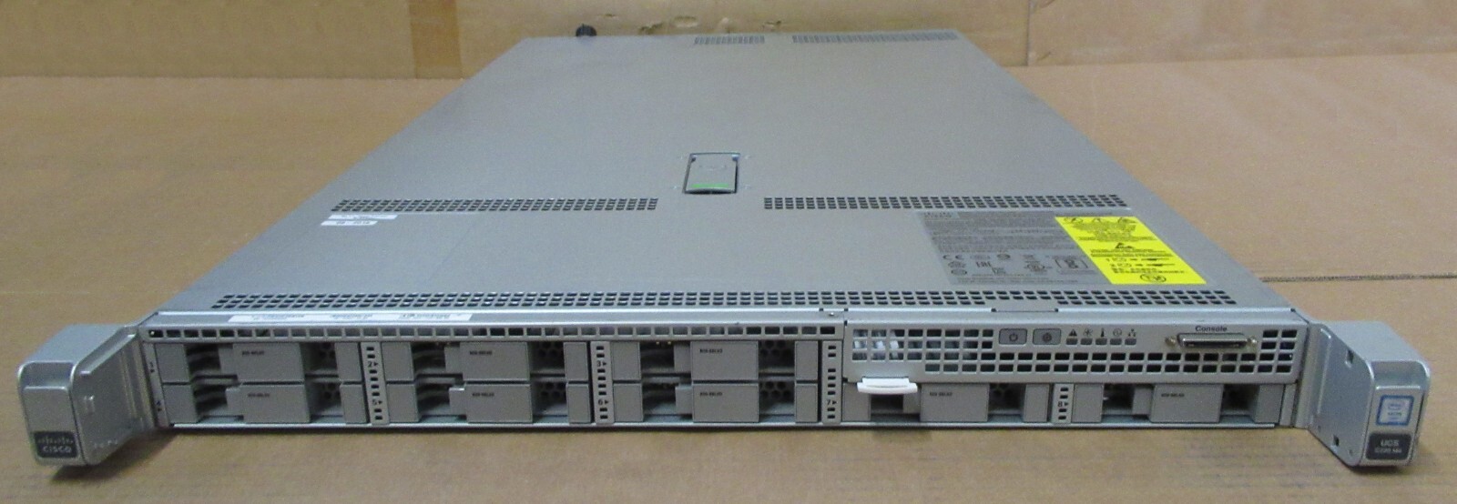 Cisco UCS C220 M4 UCSC-C220-M4S 8x 2.5" SAS Bay 4x RJ45 MLOM 1U Rack Server CTO